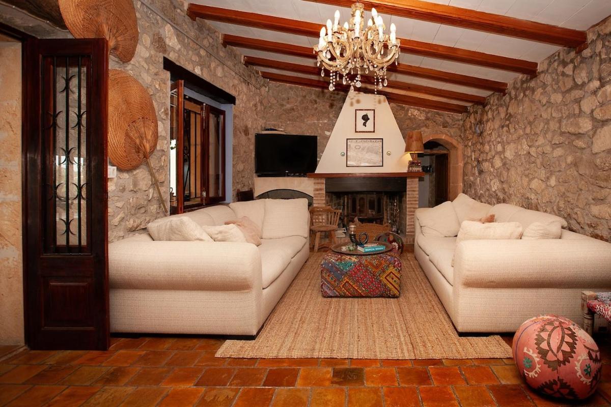 Villa S'almudaina Farm 12p Etv1135 Ballerics