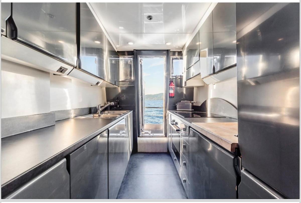Luxury Yacht Sanlorenzo * Palma de Mallorca