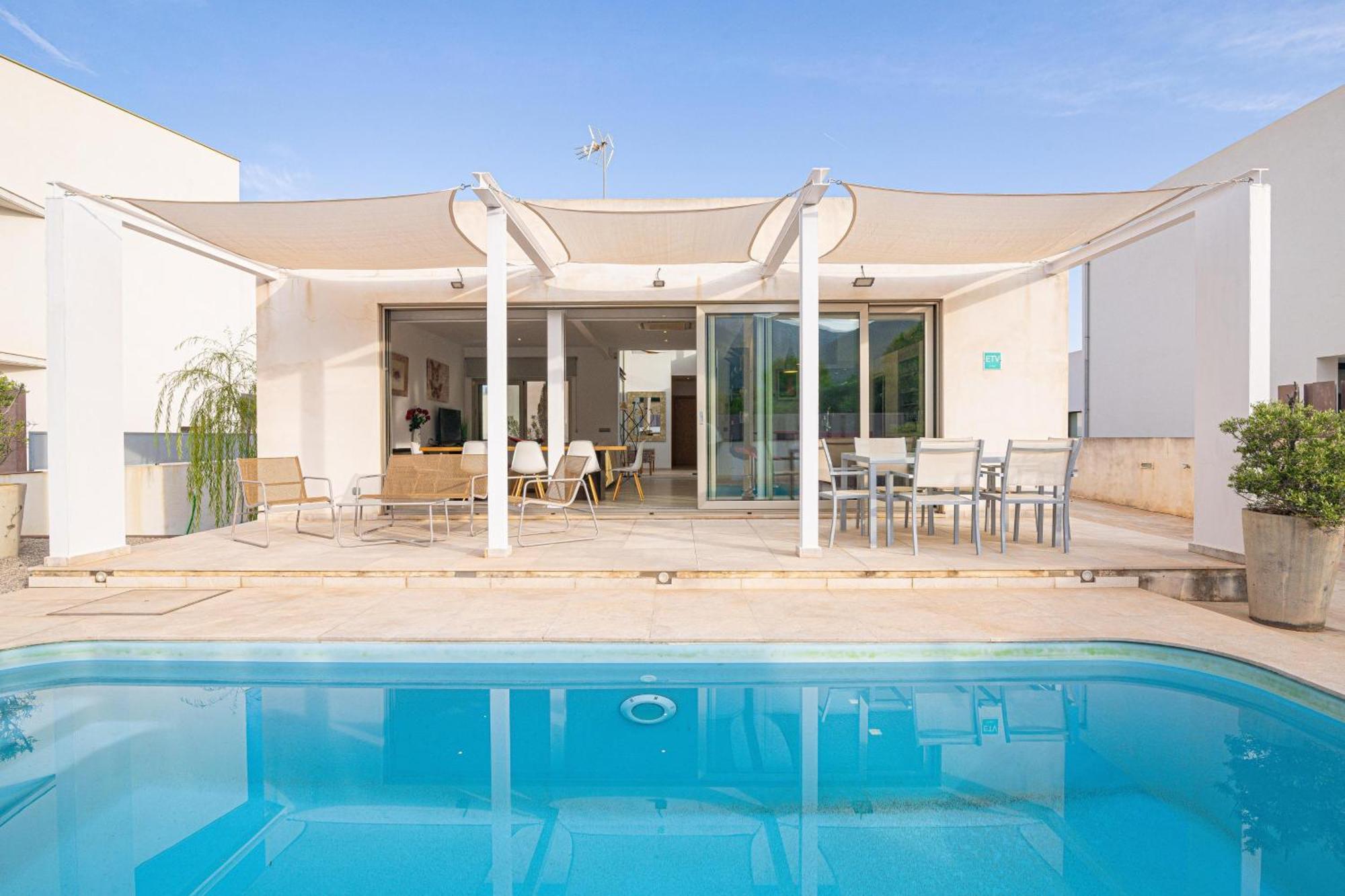 Villa Montfarrutx