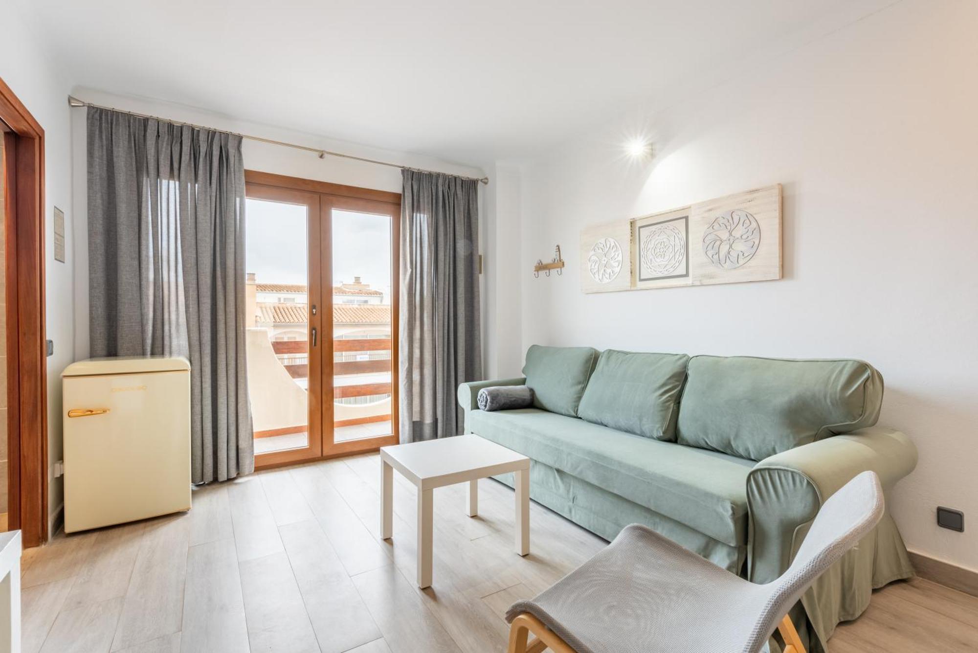 Estanques Colonia de Sant Jordi