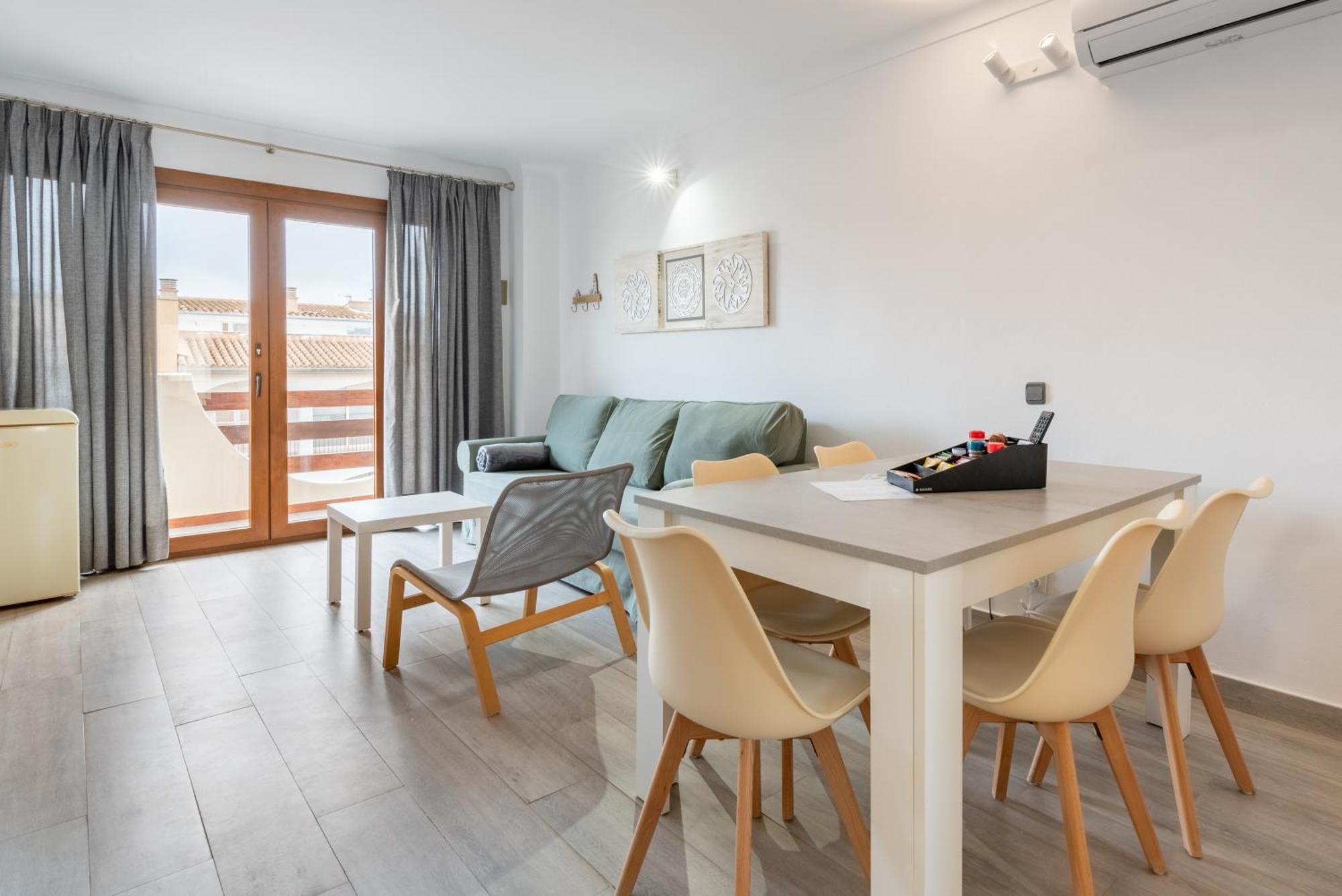 Estanques Colonia de Sant Jordi