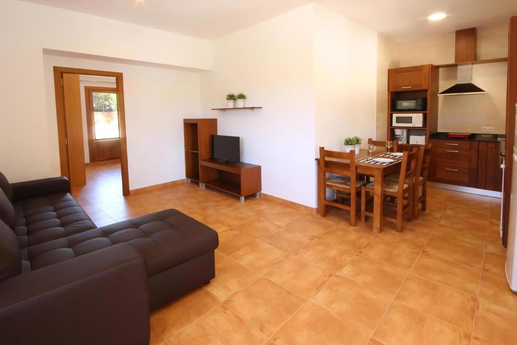 Apartamento In Mit Grill, Terrasse Und Garten Campos (Mallorca)
