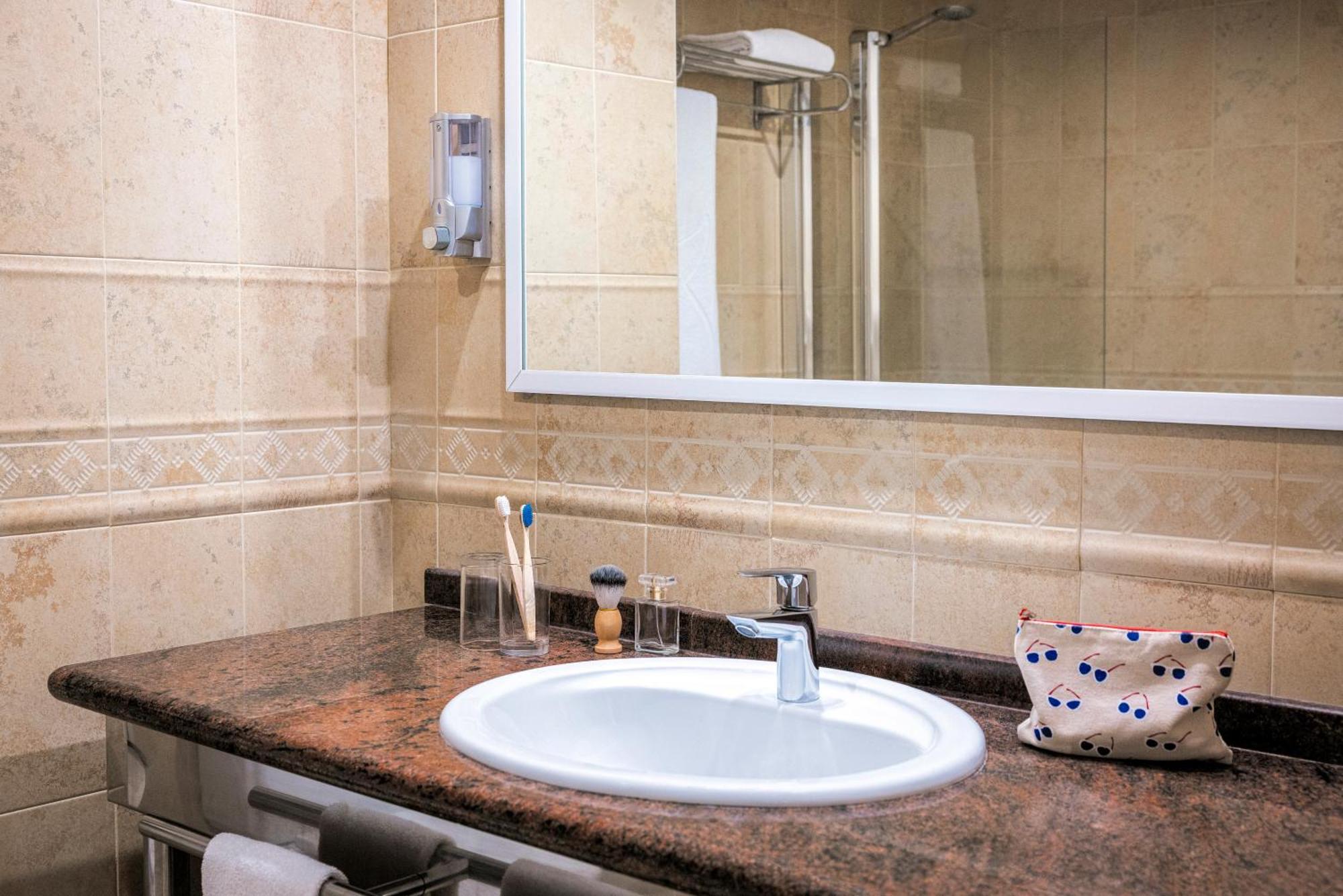 Grupotel Alcudia Pins Hotel 3*