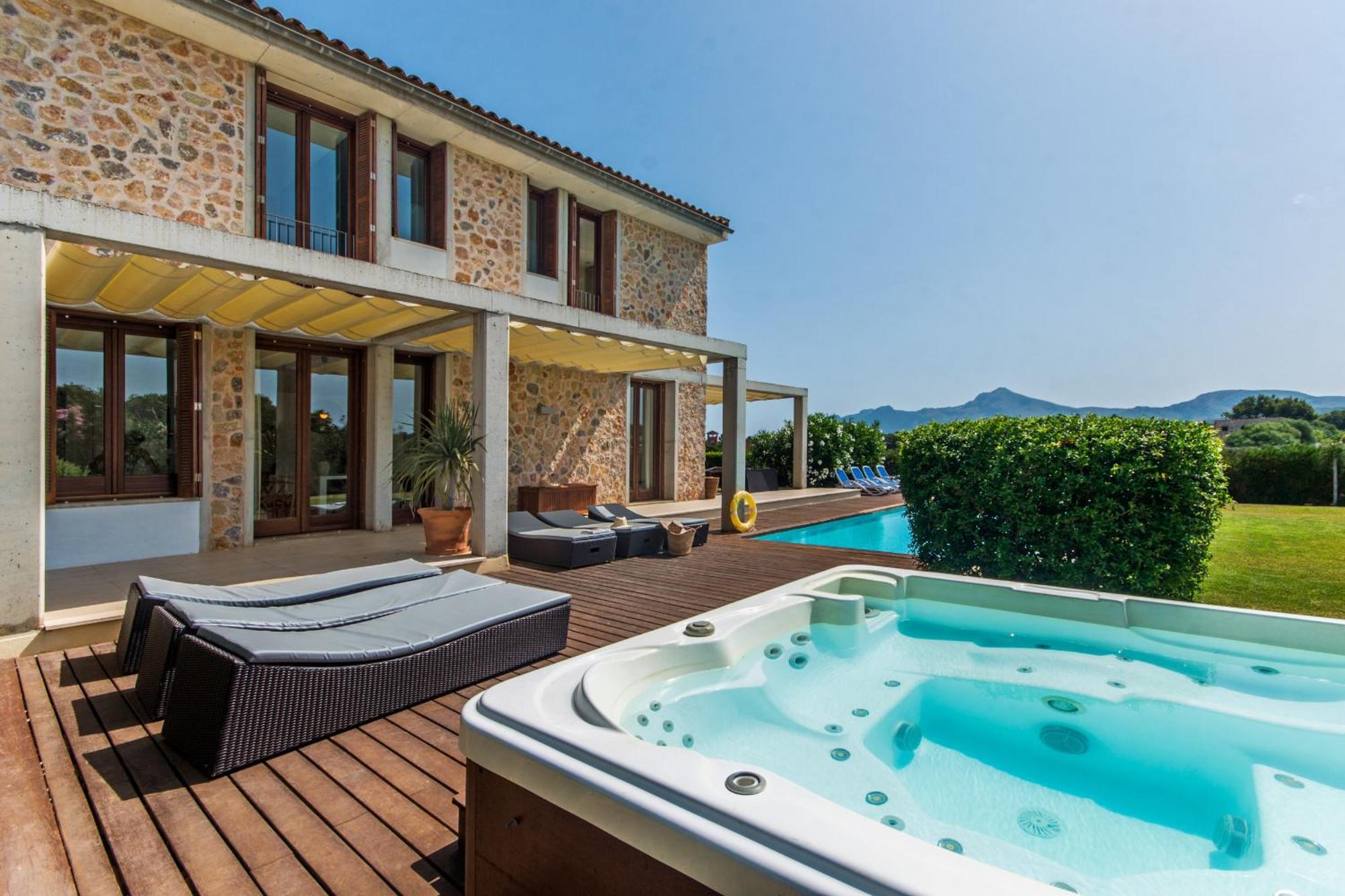 Villa Gran Barcares For 16 By Bebreeze
