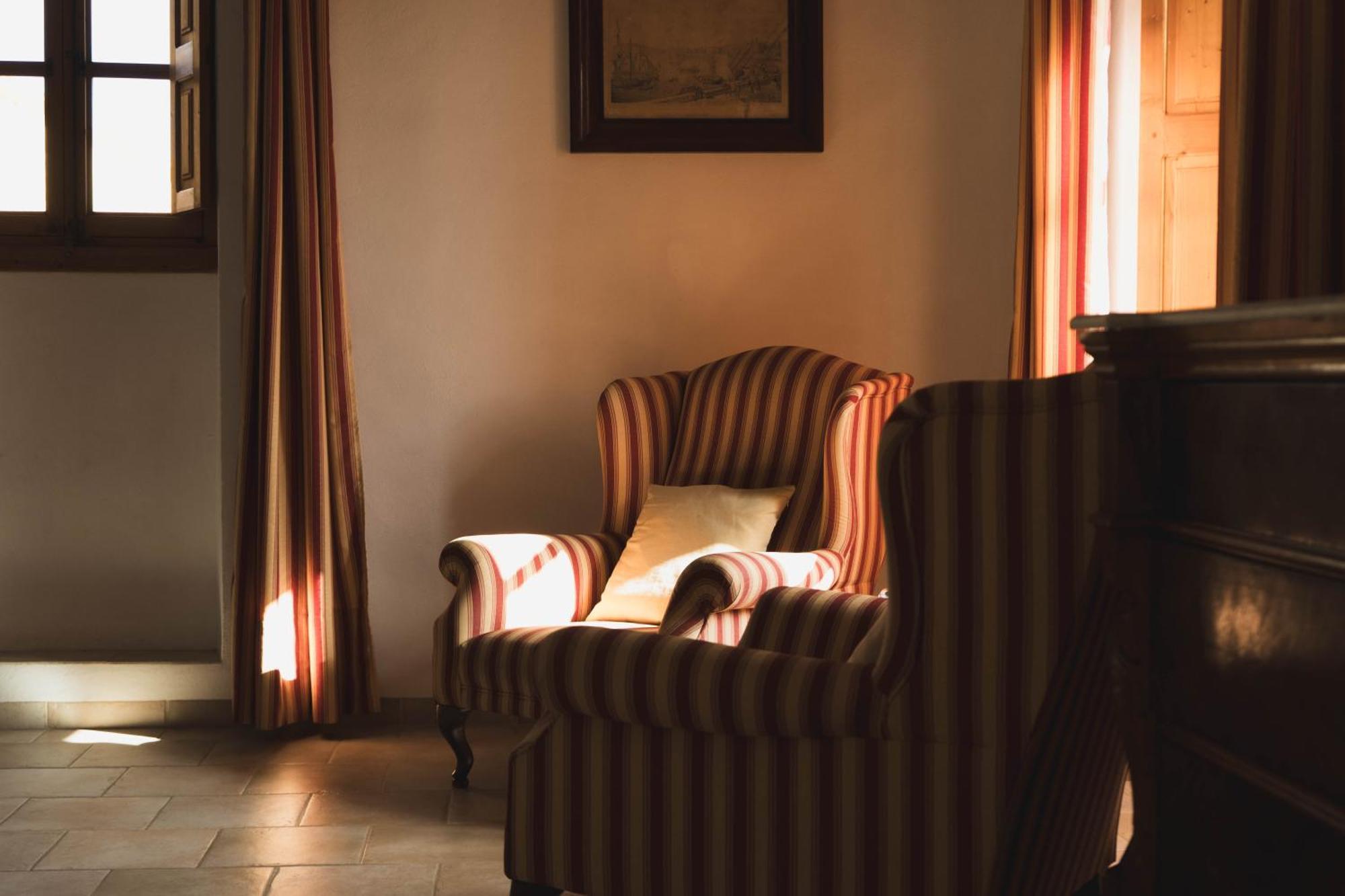 Finca Can Estades 4*