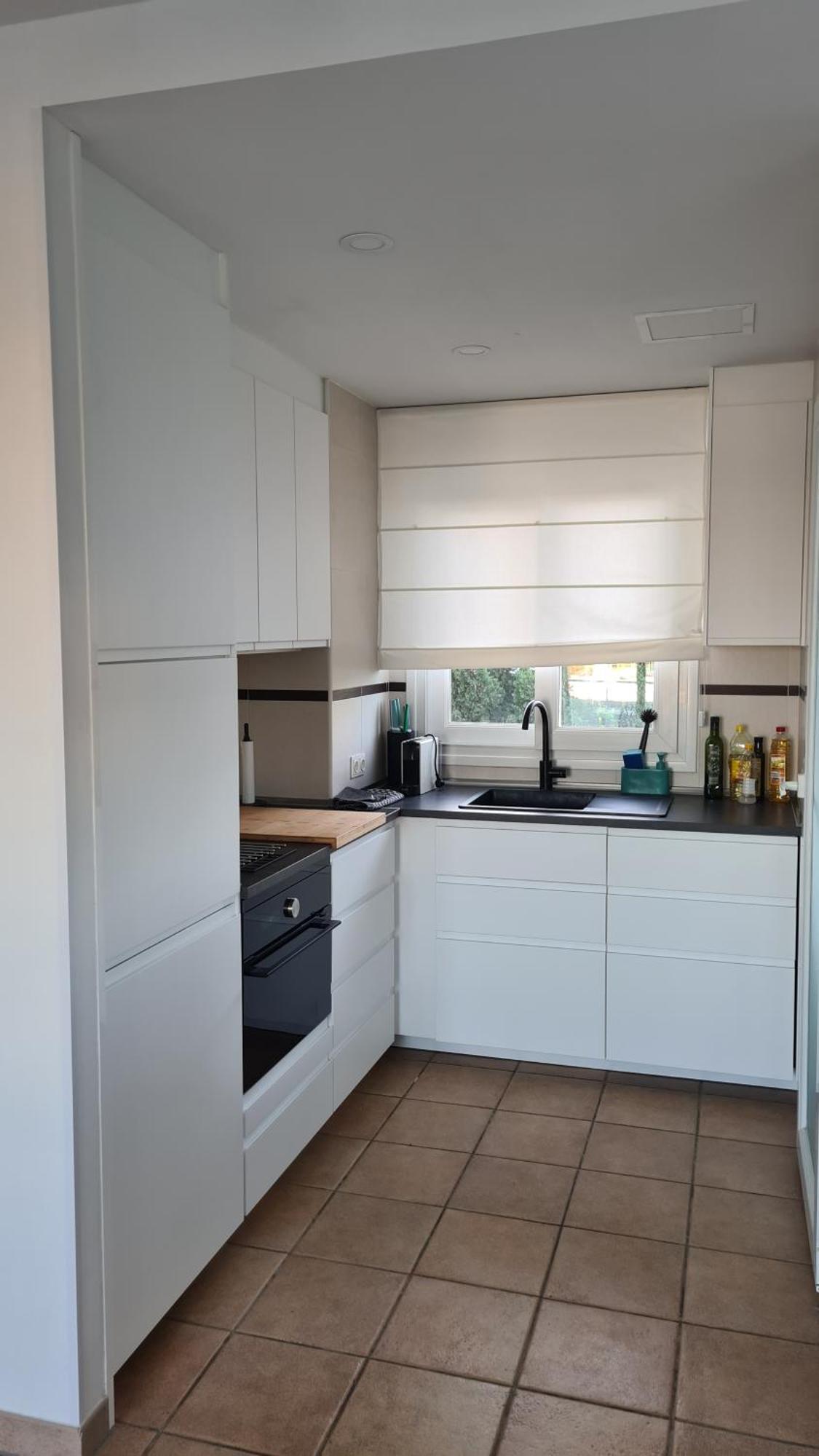 Apartamento Moderne Penthouse-whg Am Hafen Von / Wlan, Klimaanlage, Pool