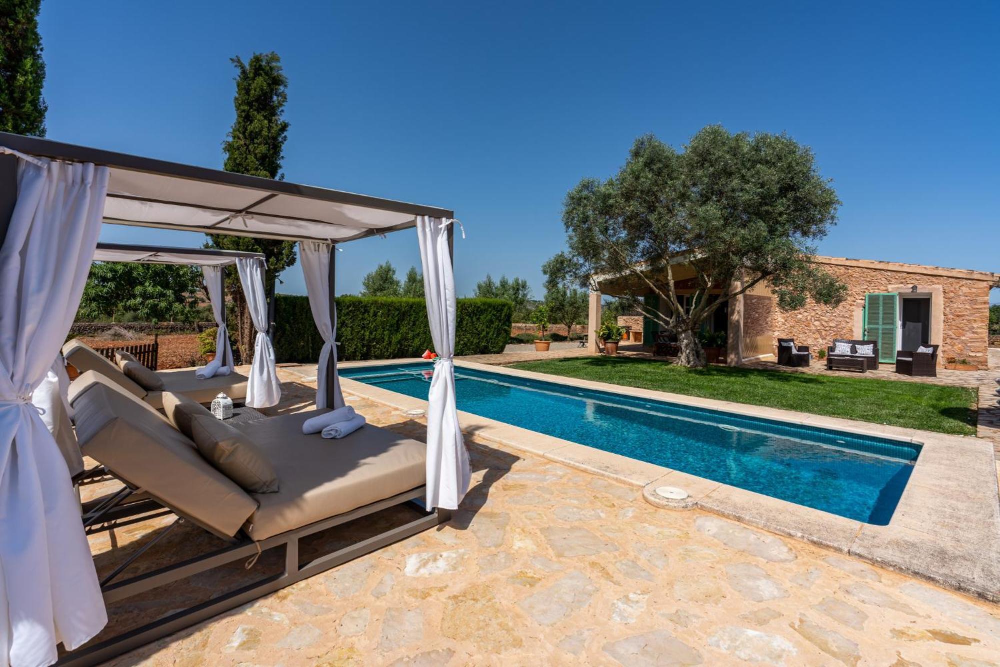Villa S'estador