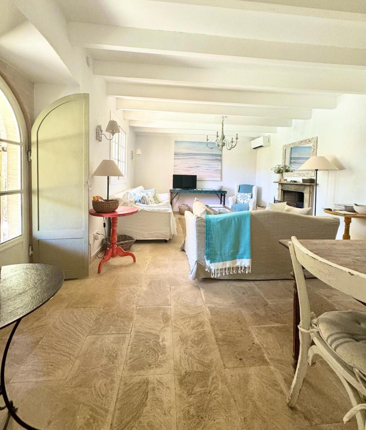 Charming Newly Renovated With Private Pool Llombarts
