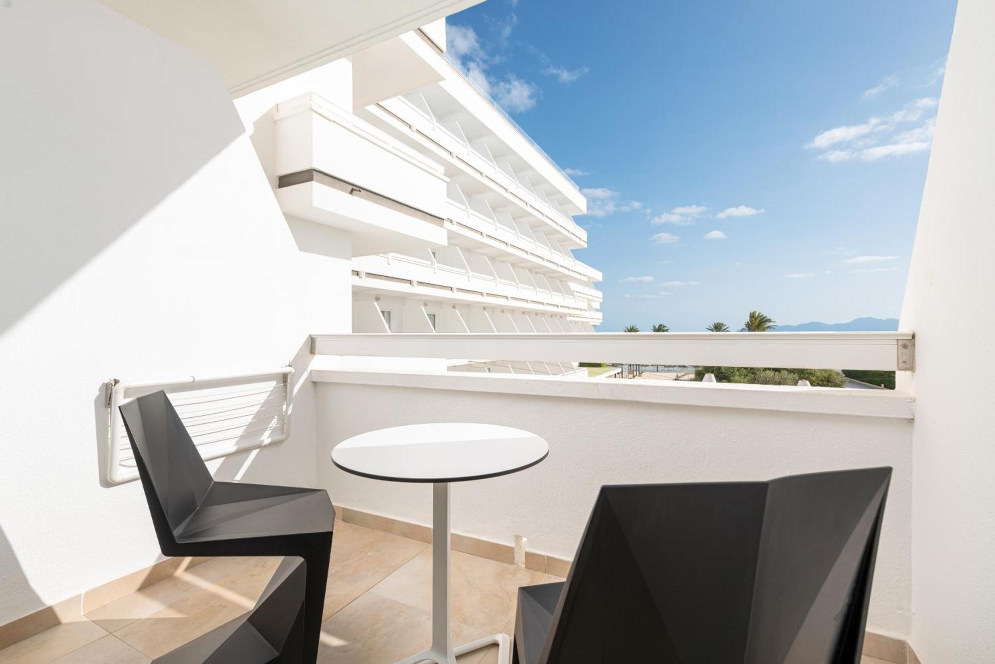 Condesa Hotel 4*