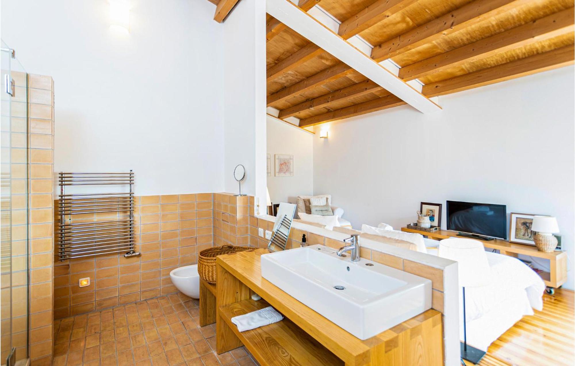Сasa de vacaciones Cozy In With Outdoor Swimming Pool