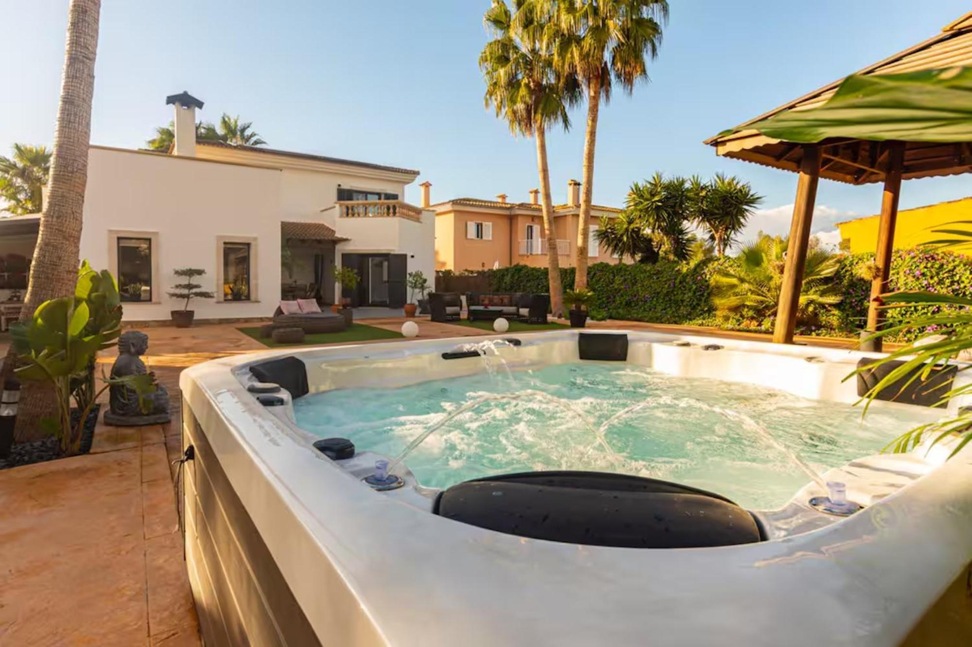 New Retreat - Nautilus, Very Close To The And Palma By Renthousing * Urbanización Ses Palmeres