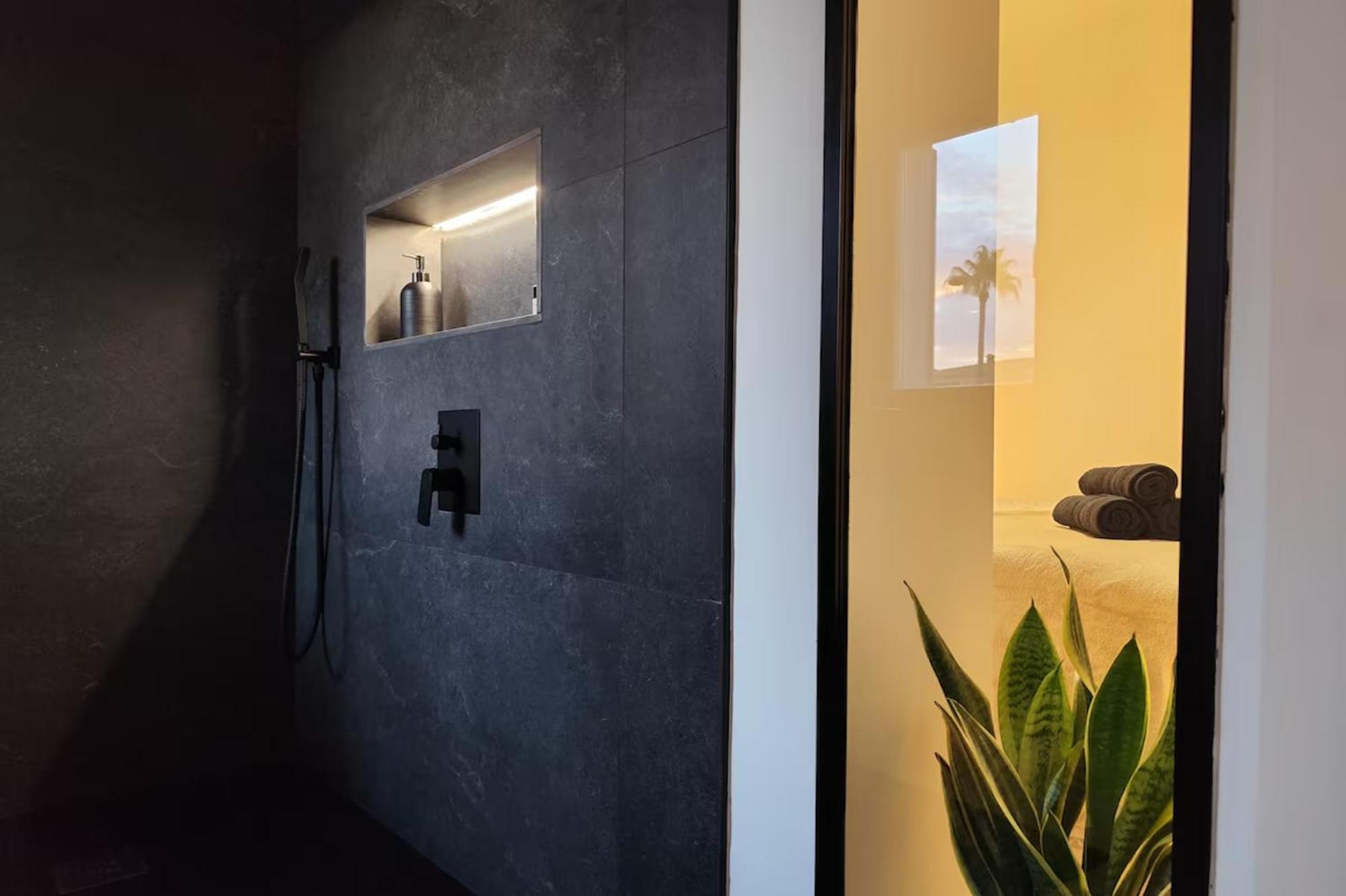 New Retreat - Nautilus, Very Close To The And Palma By Renthousing Urbanización Ses Palmeres
