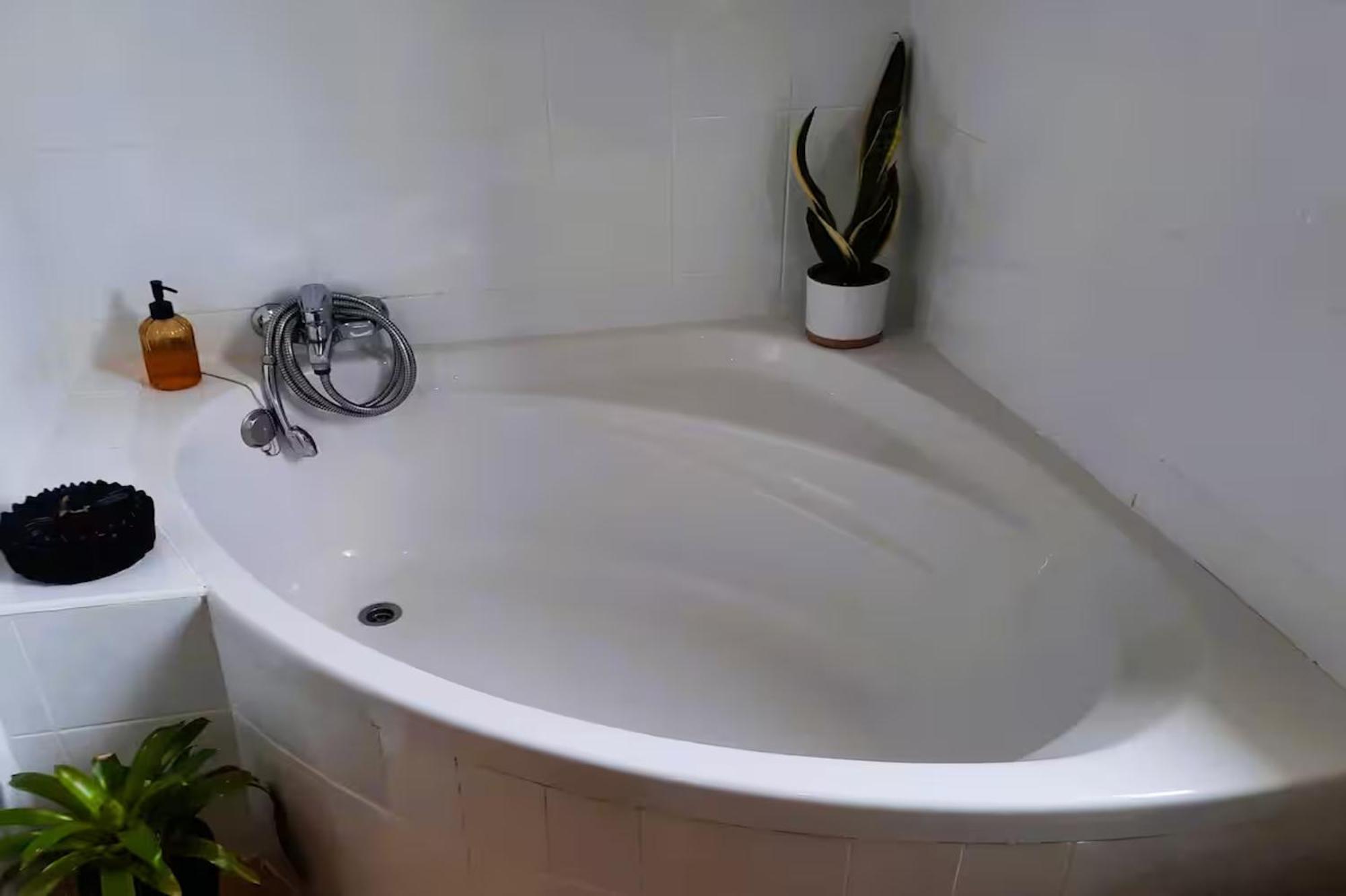 New Retreat - Nautilus, Very Close To The And Palma By Renthousing * Urbanización Ses Palmeres