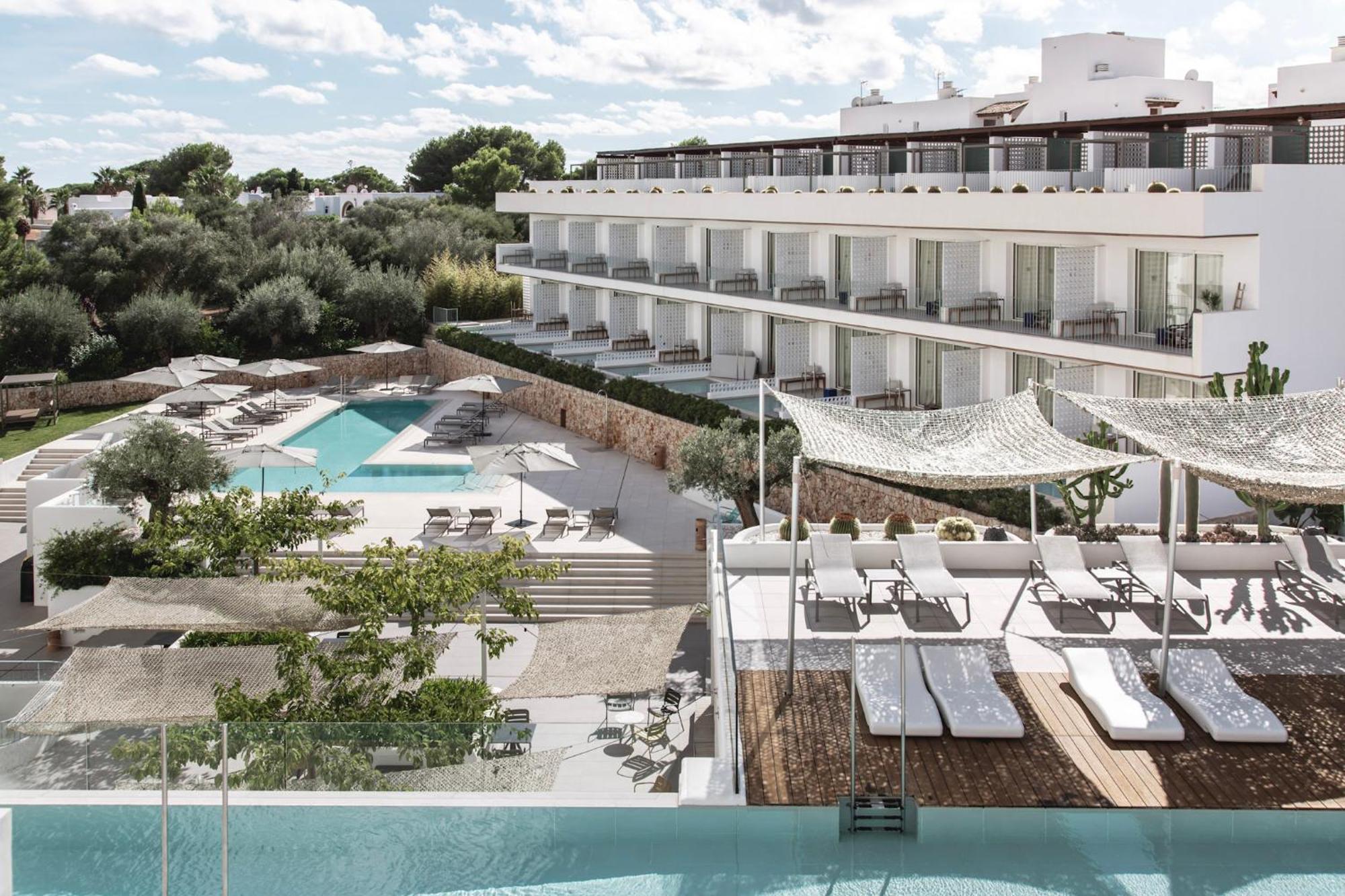Inturotel Cala Esmeralda & - Adults Only Hotel 4*
