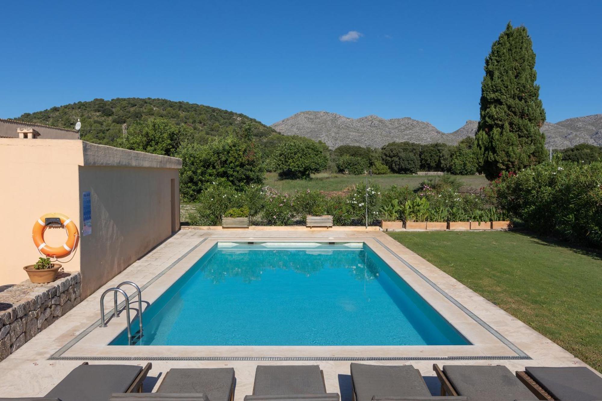 Holiday home Familia Pollenca
