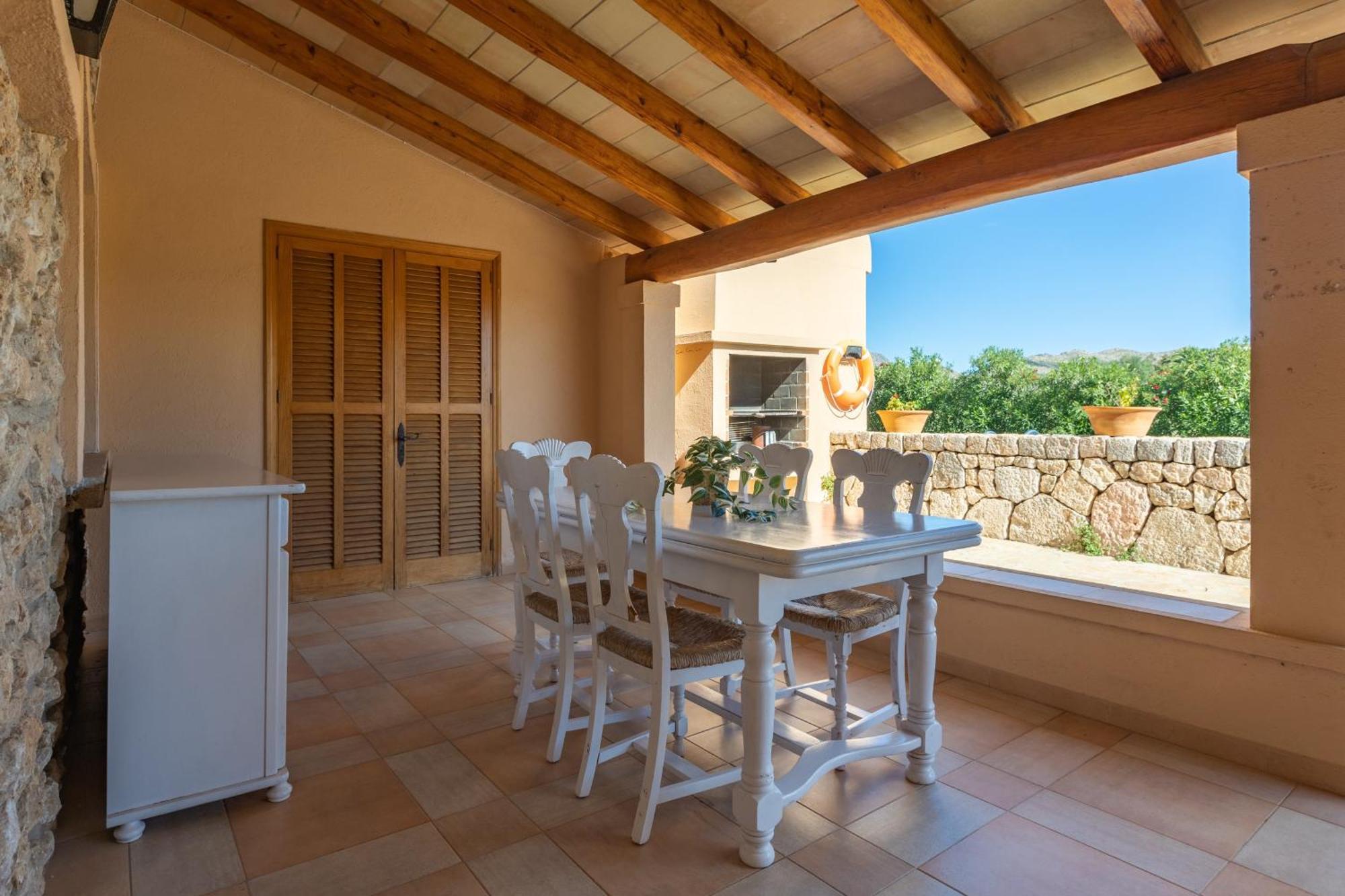 Familia Holiday home *