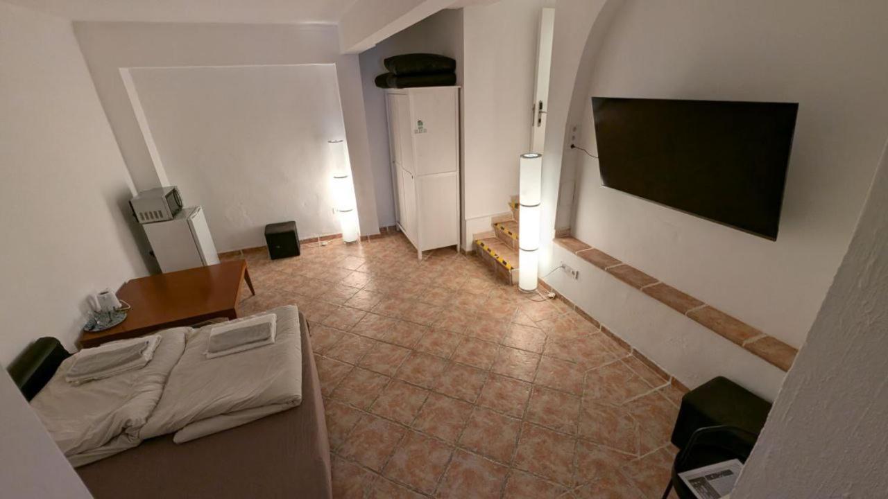 Amena Mar Guest house 3*