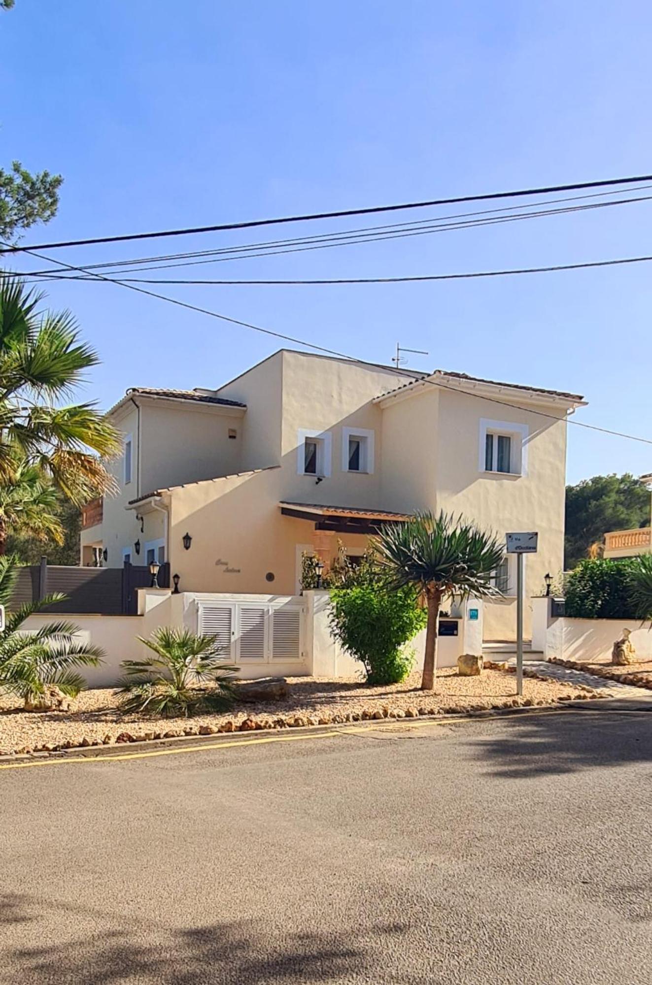 Casa Ladena *