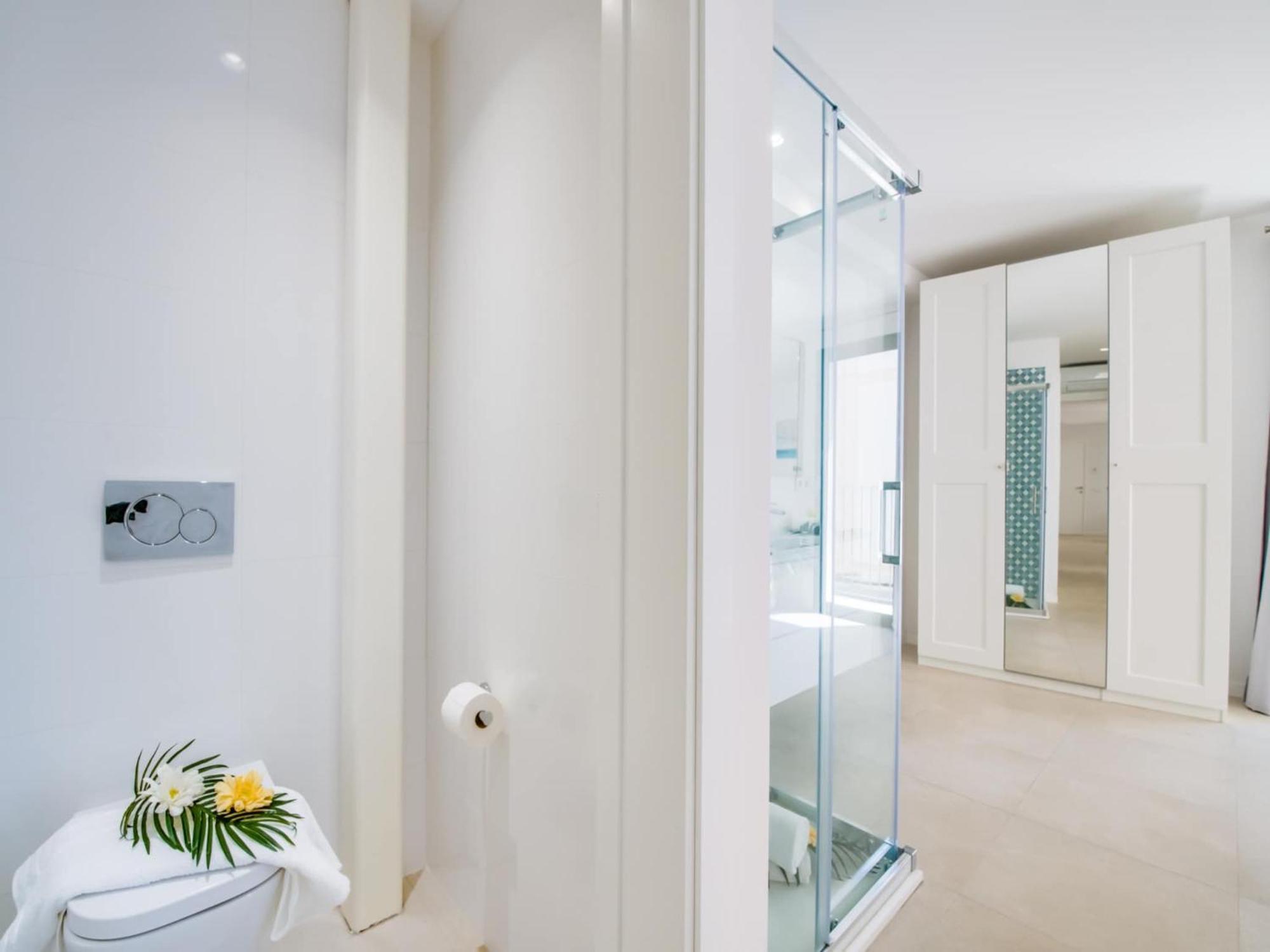 One Bedroom Apartment, Apartamento
