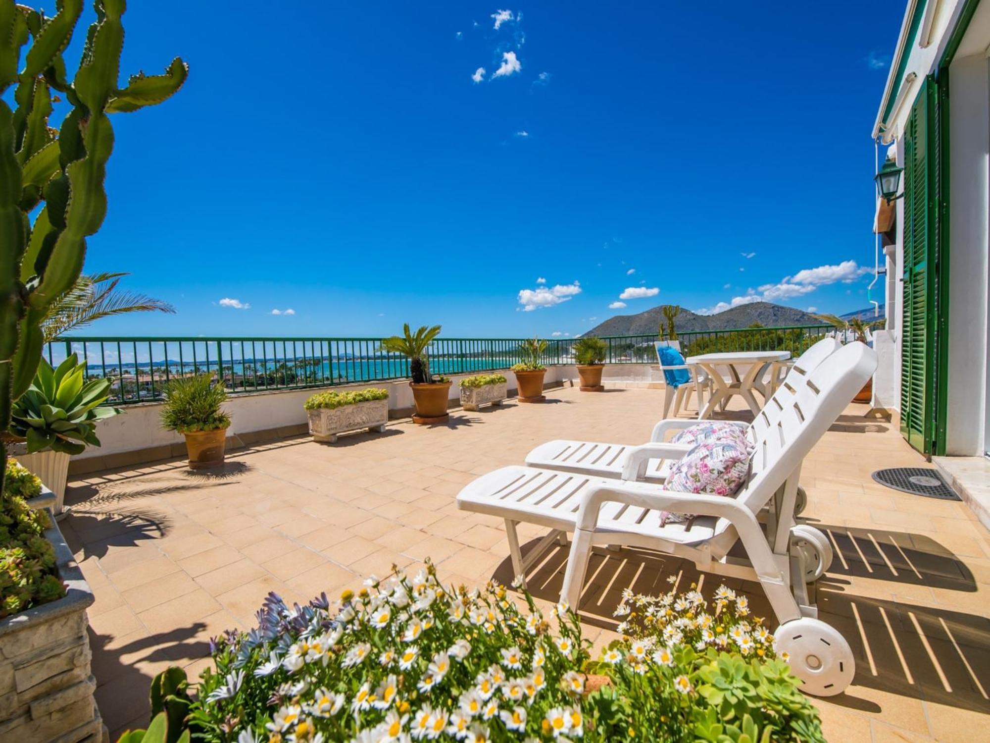 With Sea View From Terrace Apartamento *