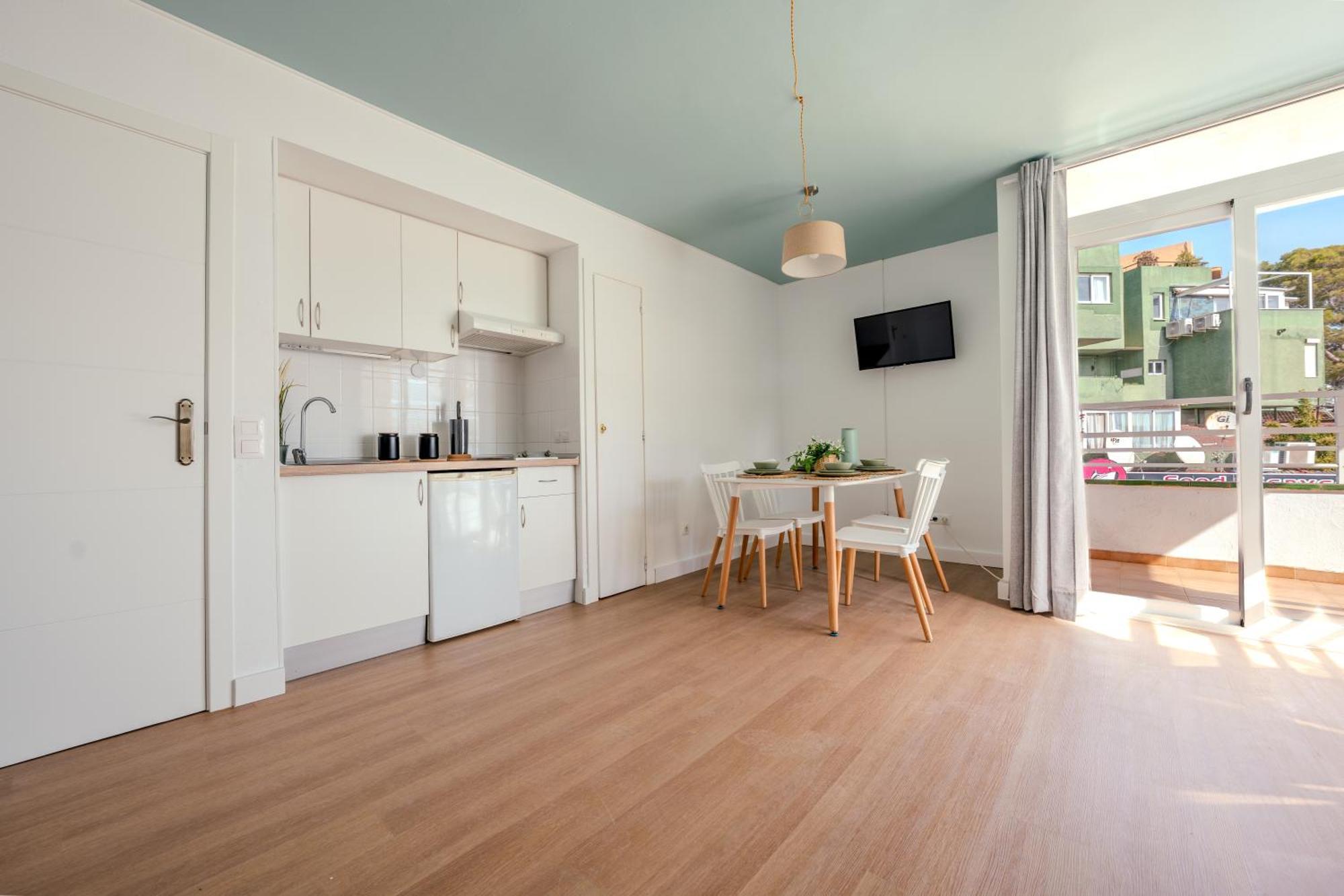 Nura Apartment *
