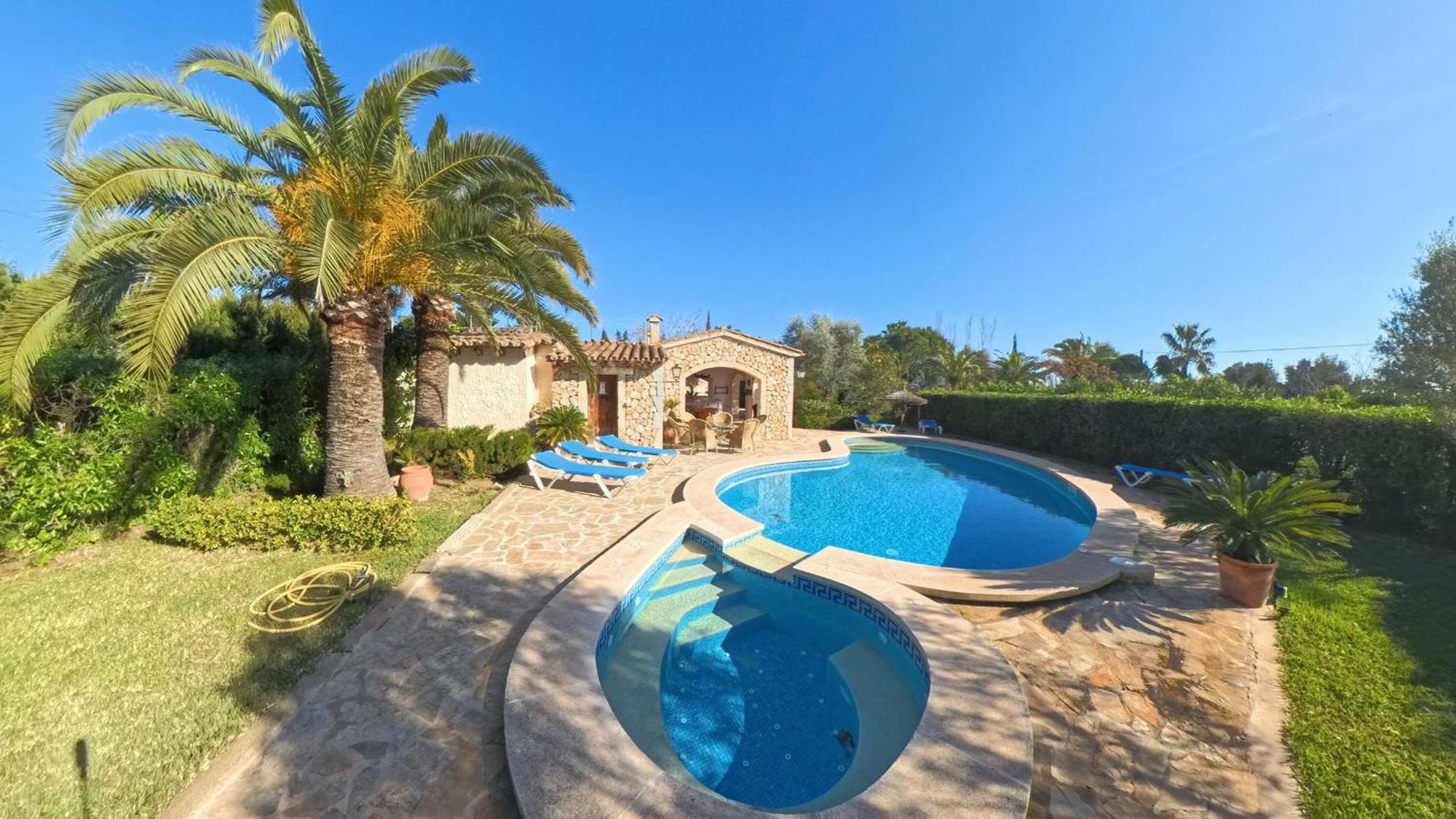 Lleida Villa *
