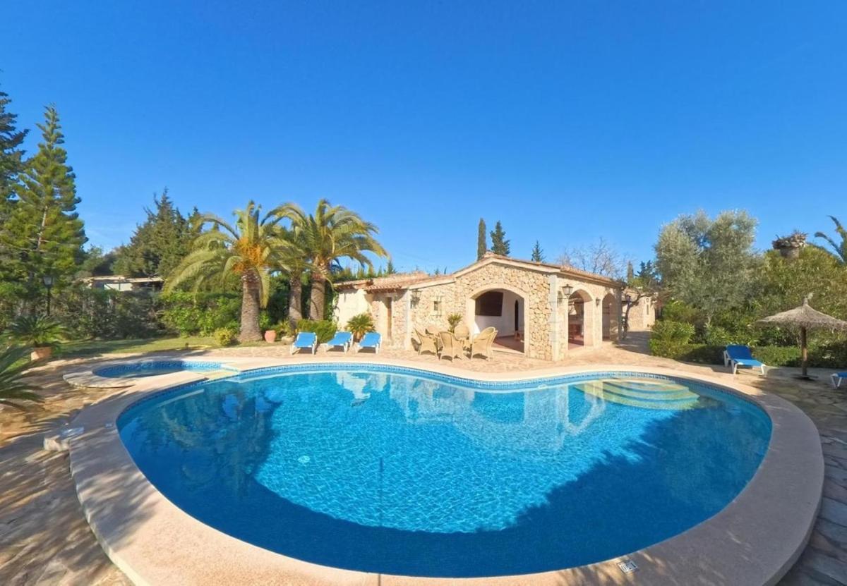 Charming In Area Of Pollensa By Renthousing Villa Puerto Pollensa