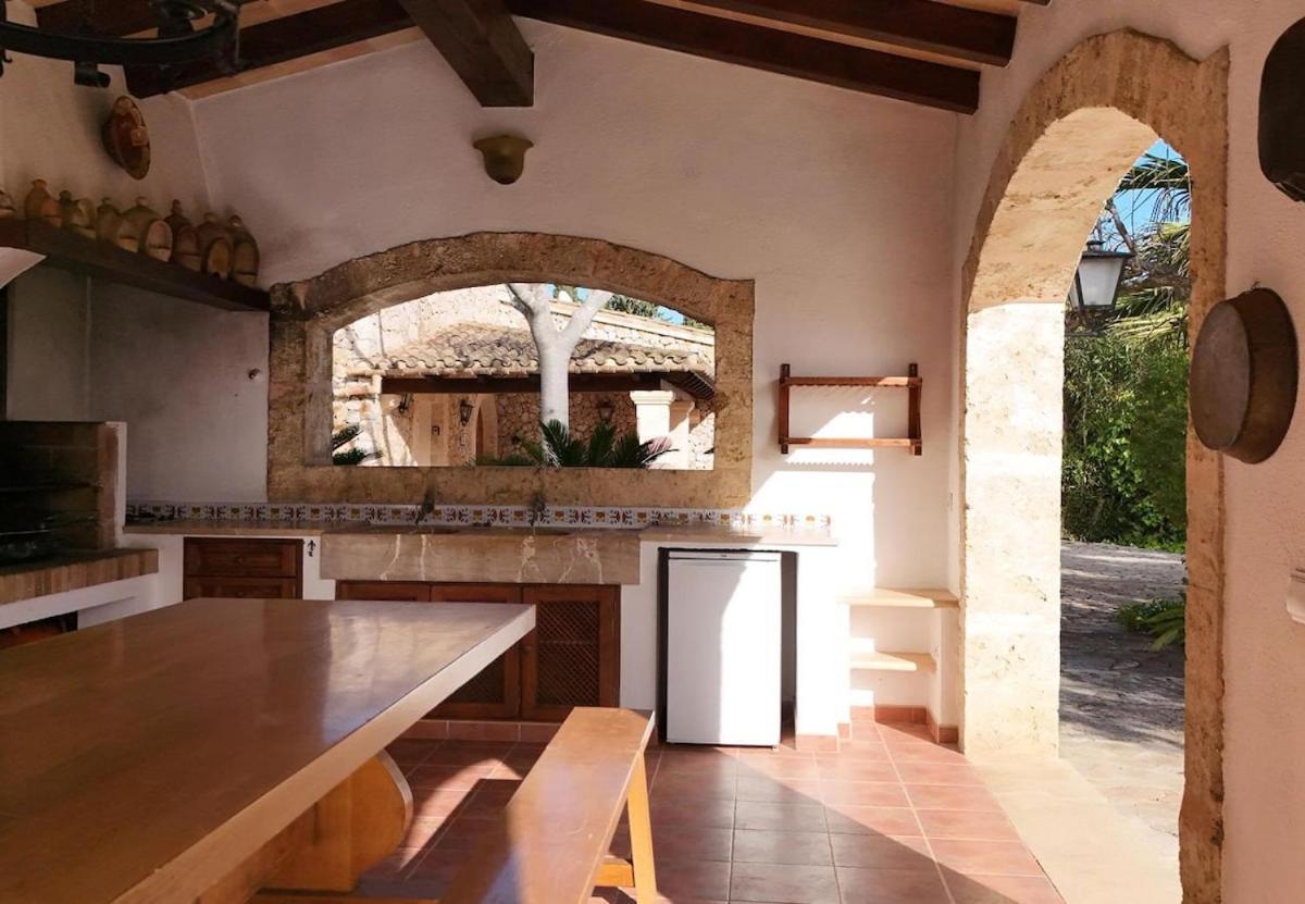 Charming In Area Of Pollensa By Renthousing *