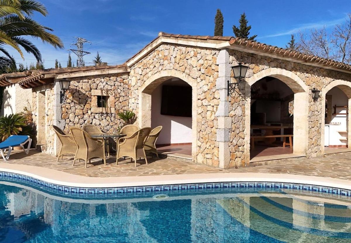 Charming In Area Of Pollensa By Renthousing Puerto Pollensa