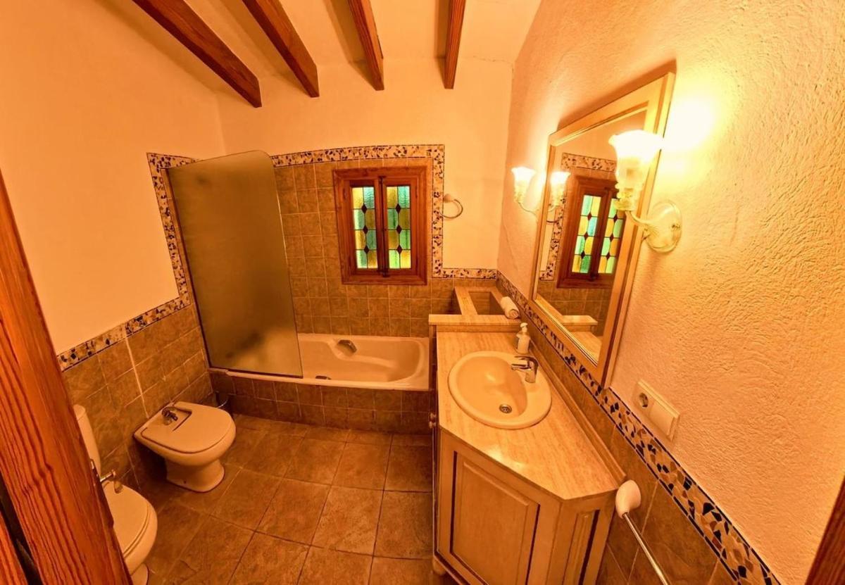 Charming In Area Of Pollensa By Renthousing Villa *