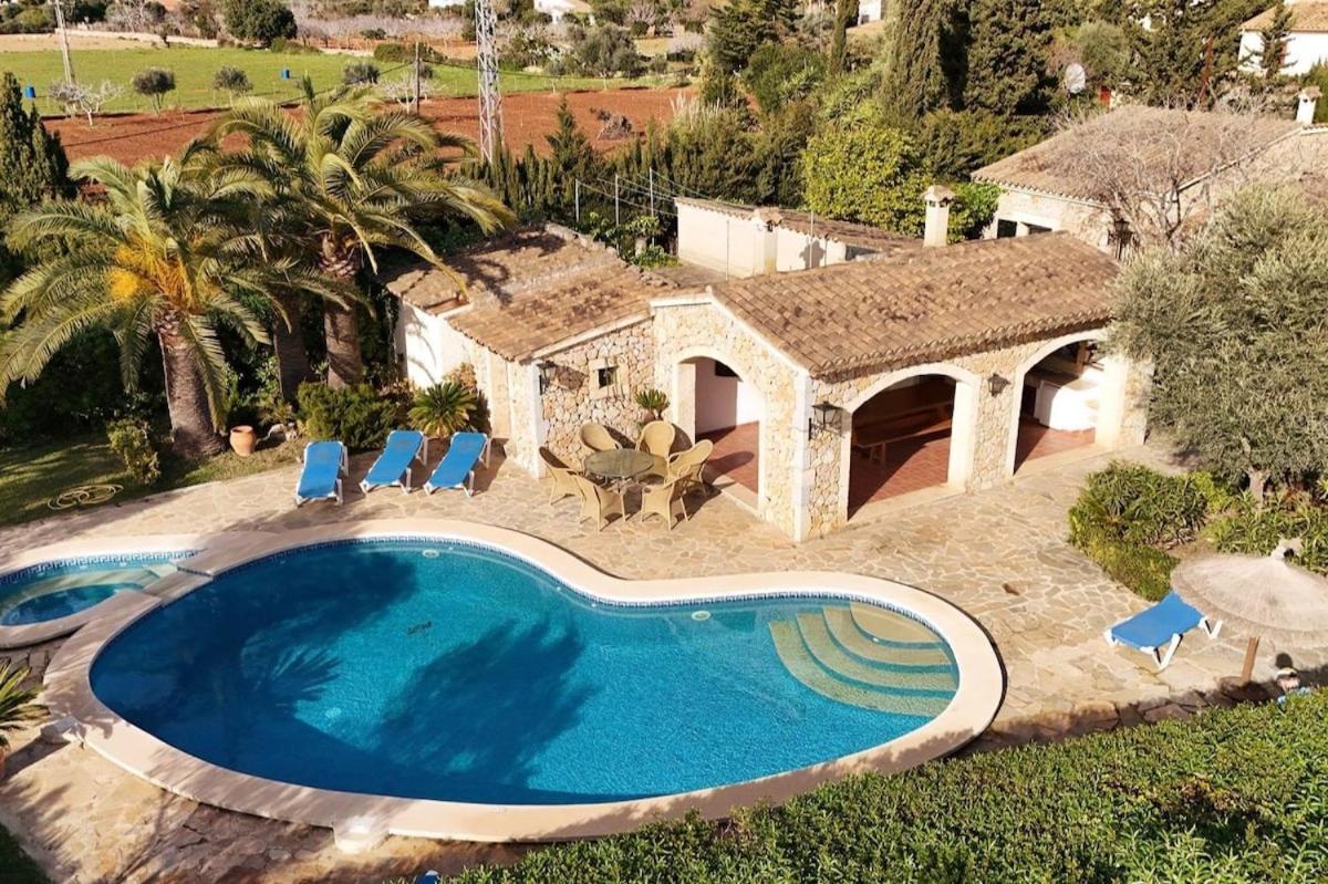 Charming In Area Of Pollensa By Renthousing Villa Puerto Pollensa