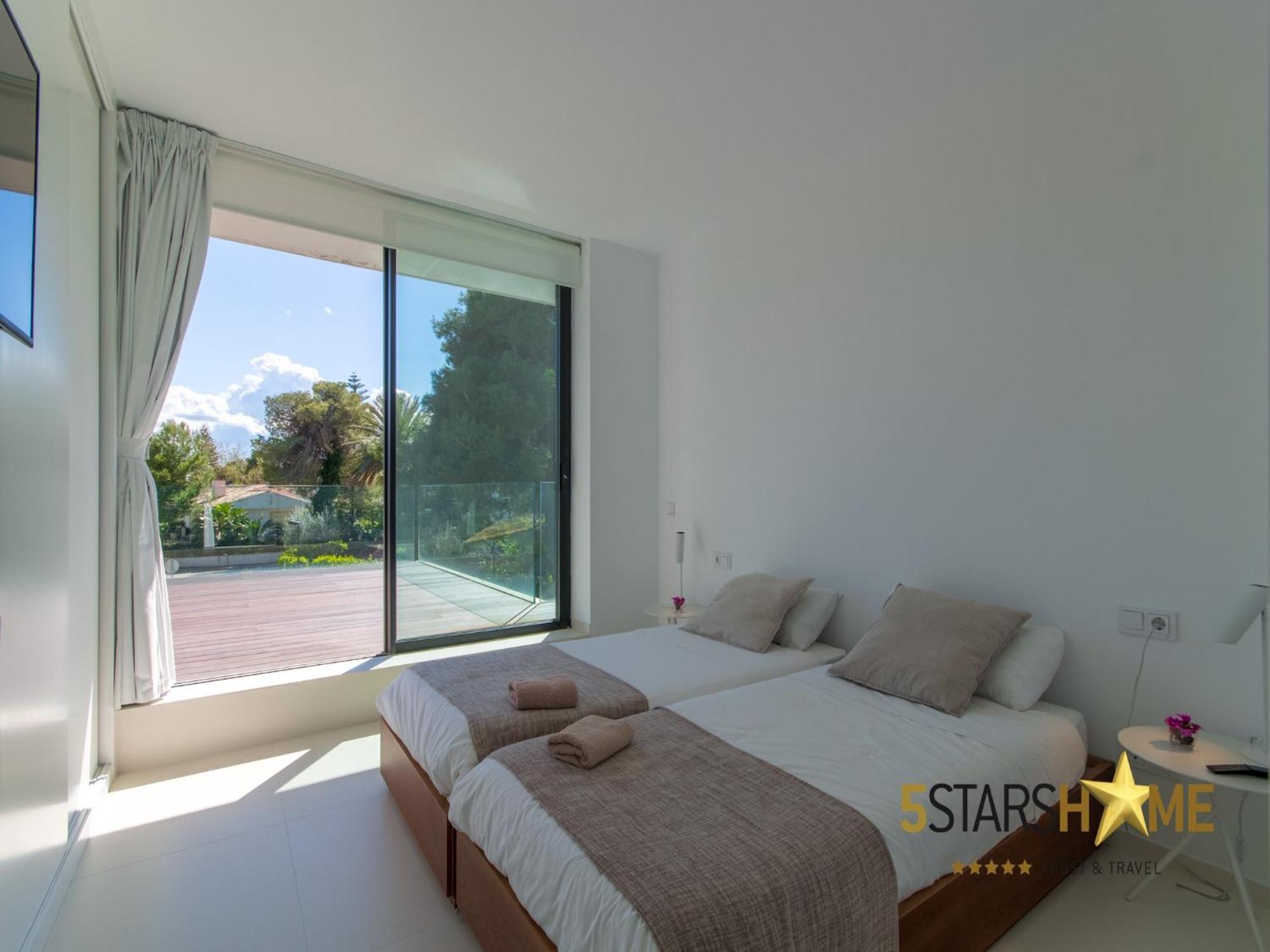 Villa, 180m To Sandy Playa de Muro (Mallorca)