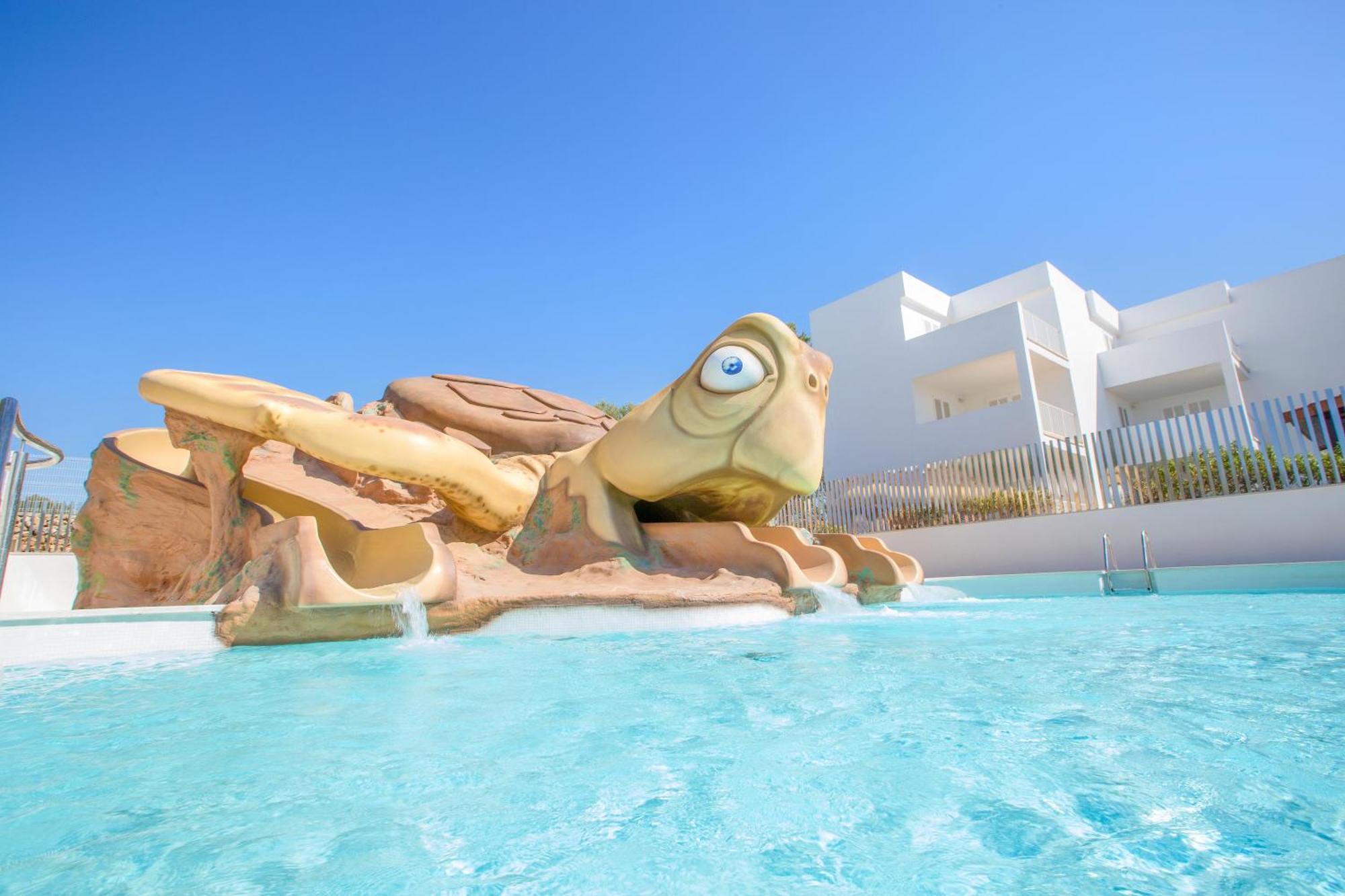 Marsenses Ferrera Blanca Family Hotel 4*
