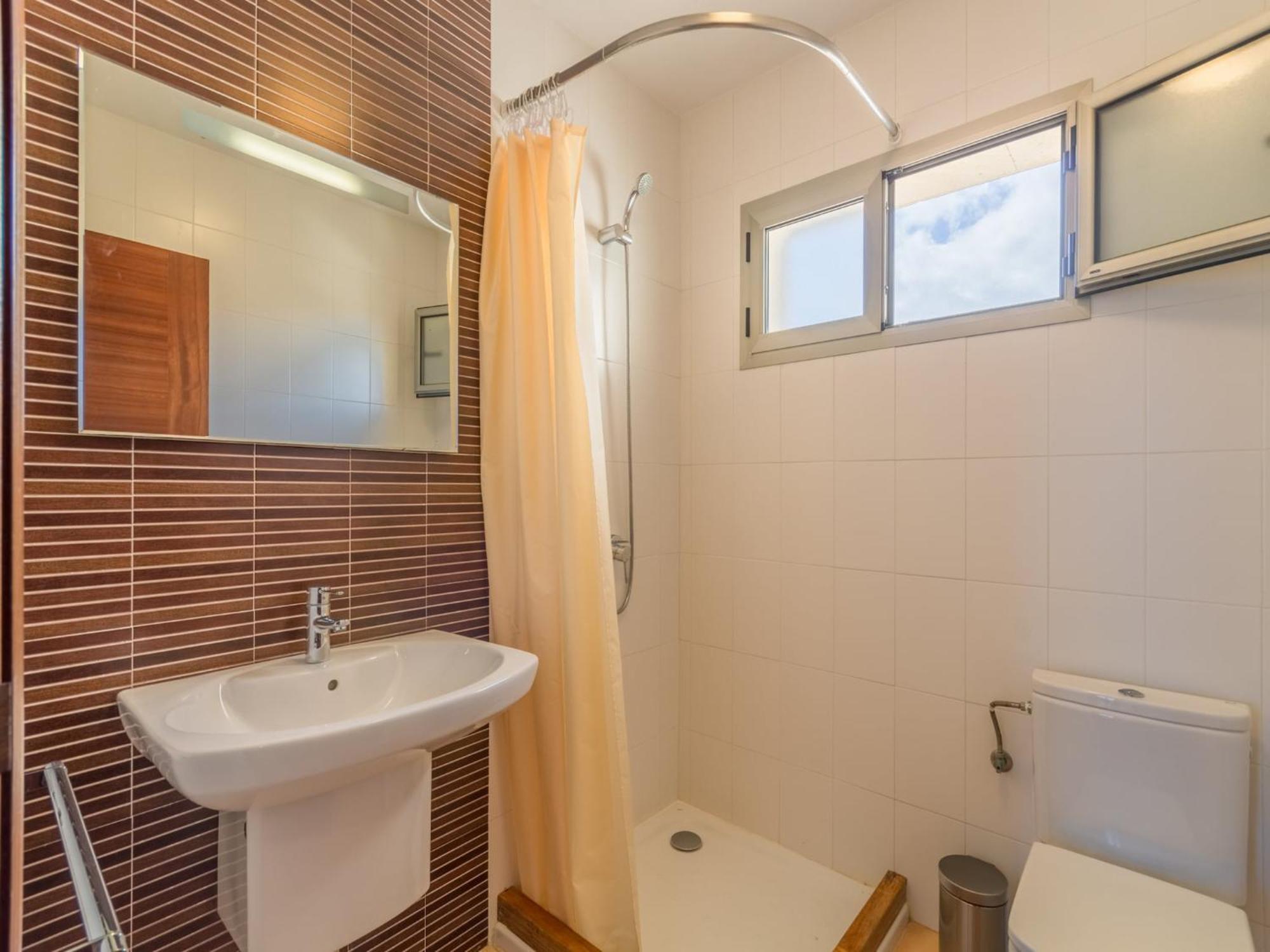 Villa Charming For 6 Guests