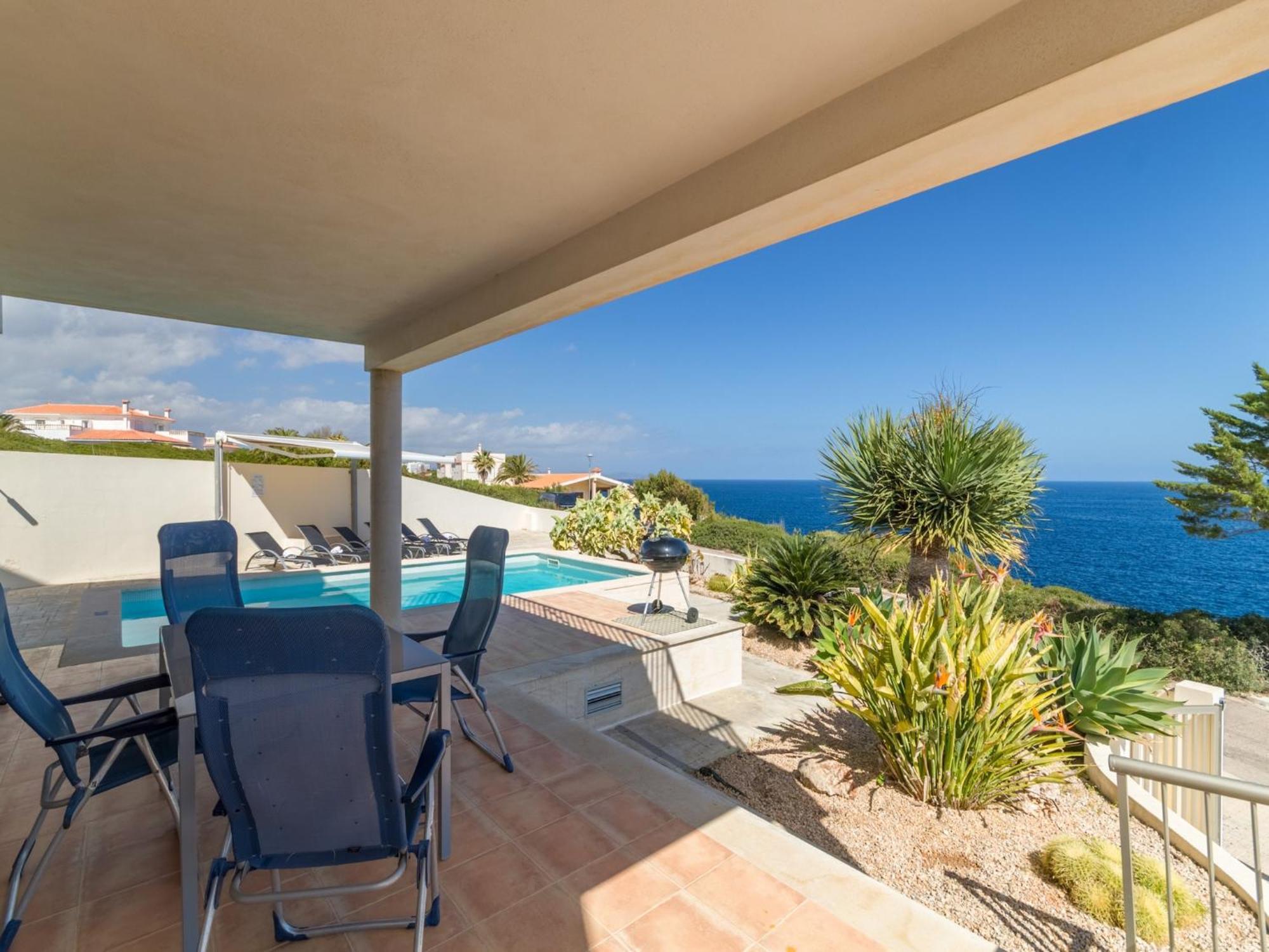 Charming For 6 Guests Villa *