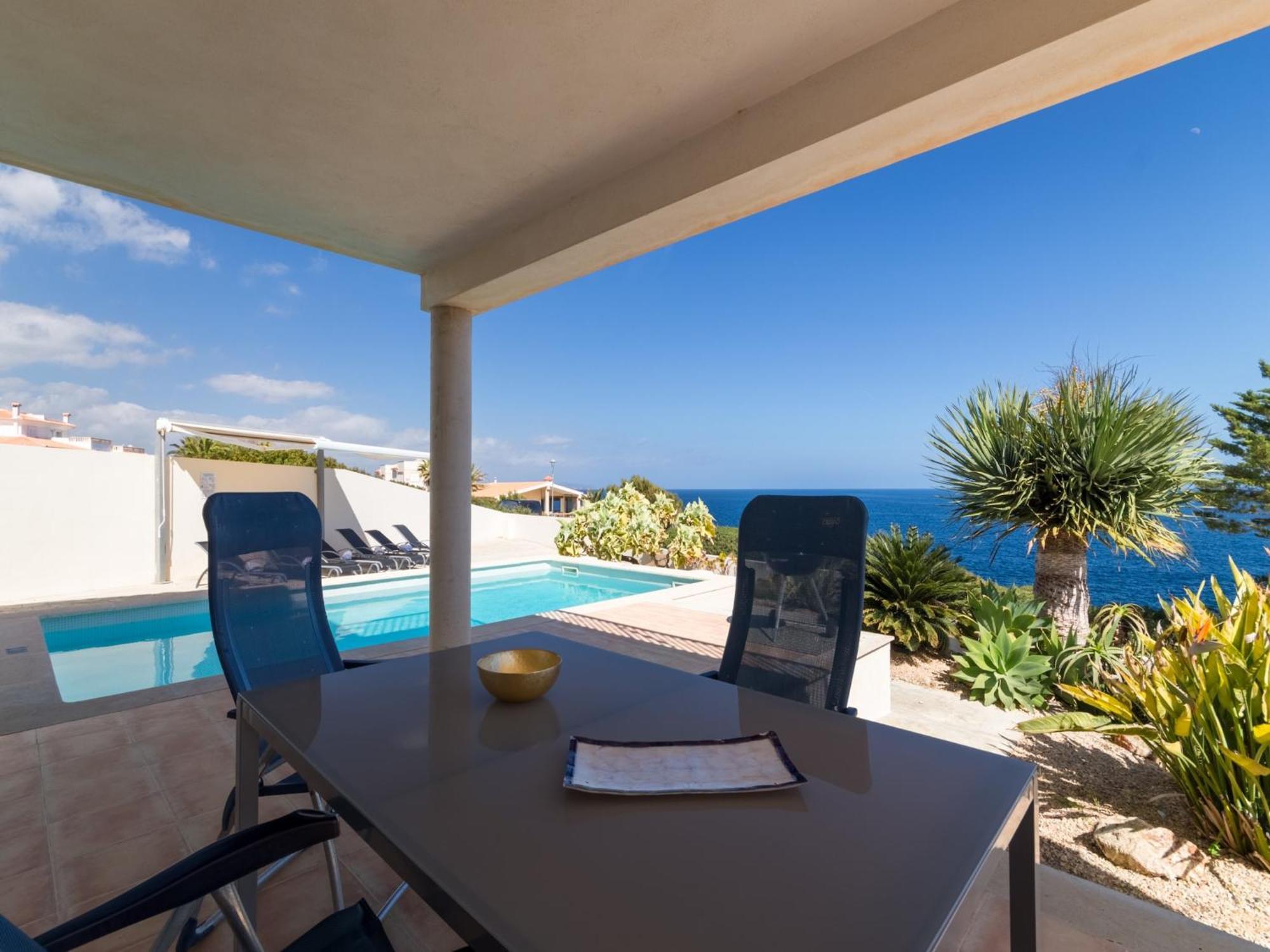 Villa Charming For 6 Guests