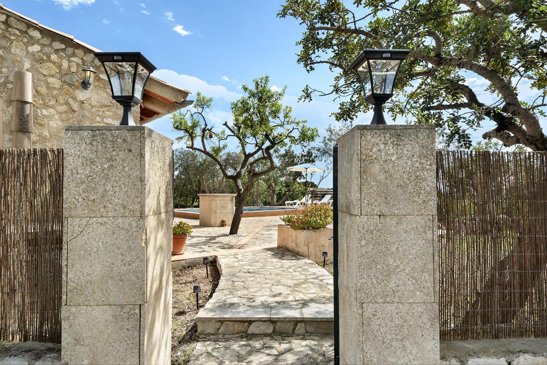 Auxella Petit Villa
