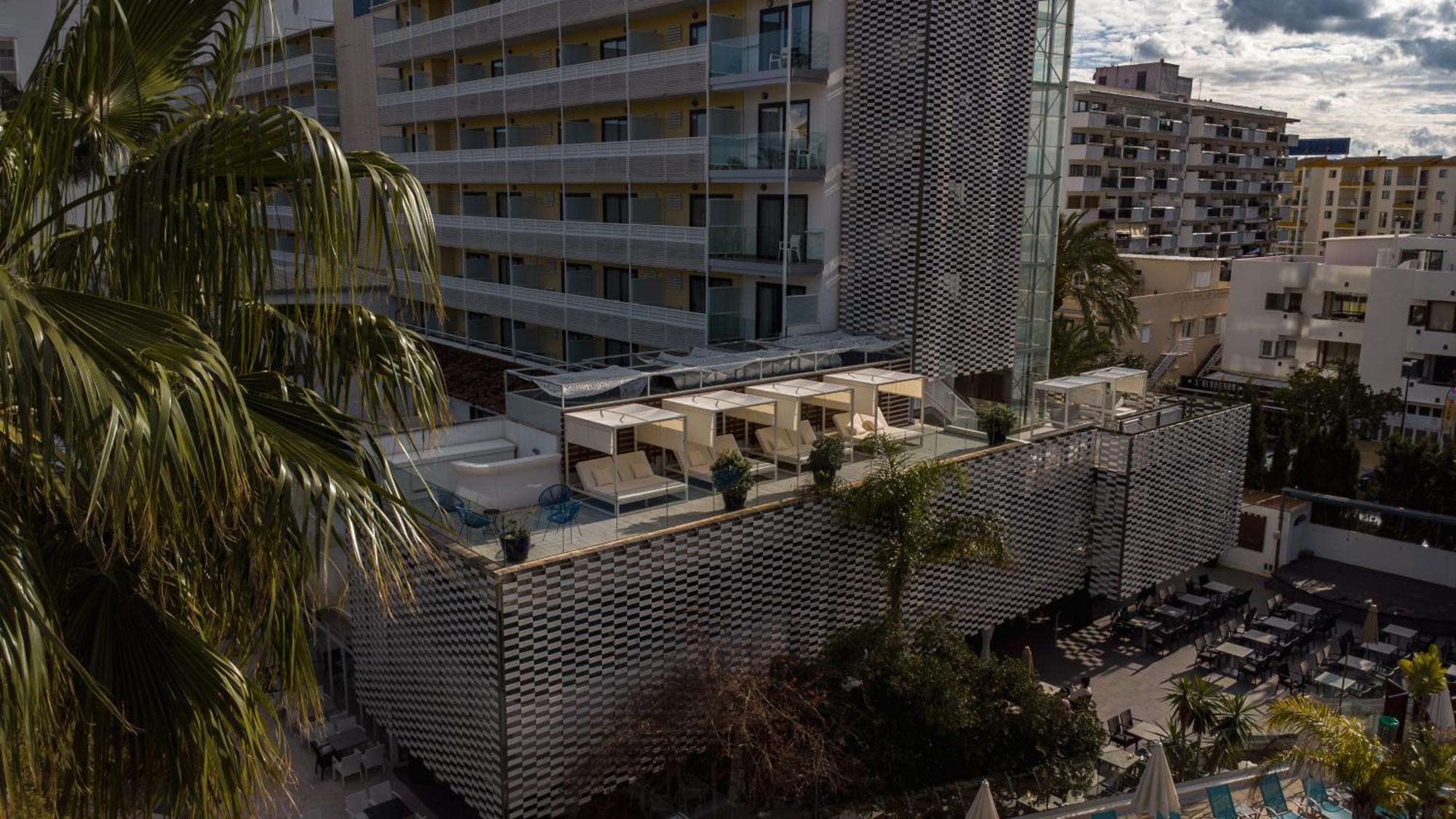 Bahia De Alcudia & Hotel 4*