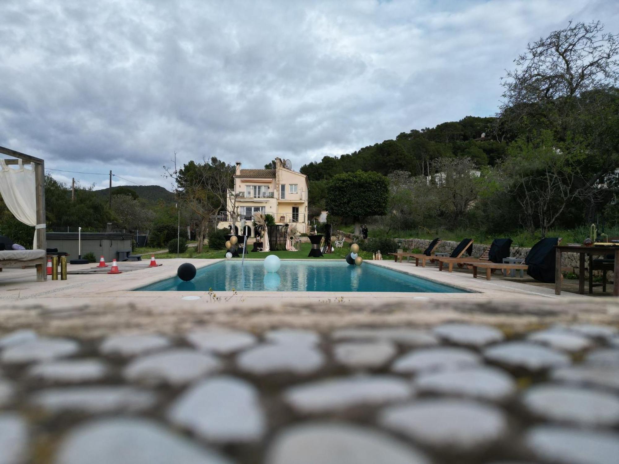 Сasa de vacaciones Port D'andratx Beautiful House, Swimming Pool & Jacuzzi 10-22 People Andratx (Andrach)