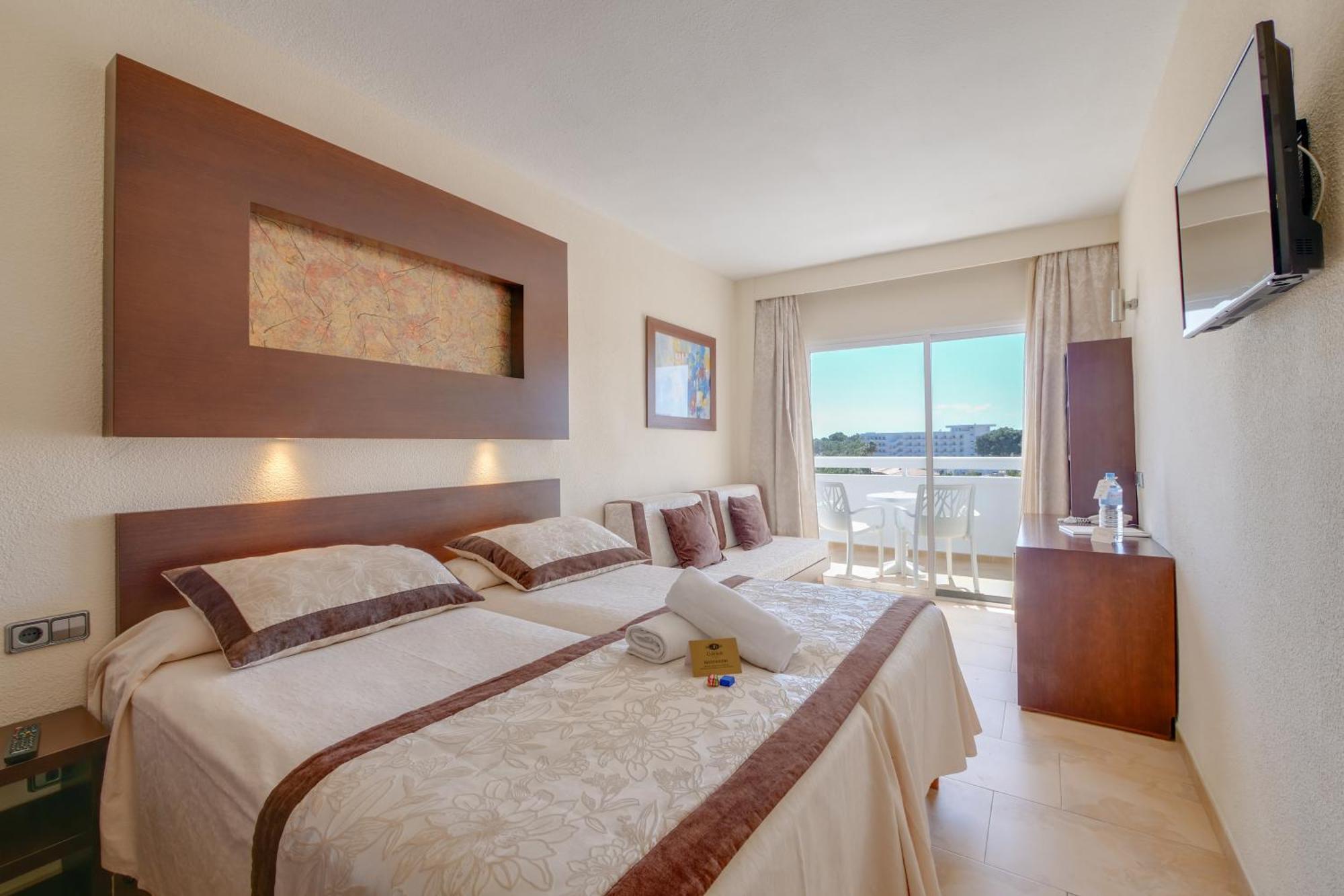 Hotel Condesa 4*