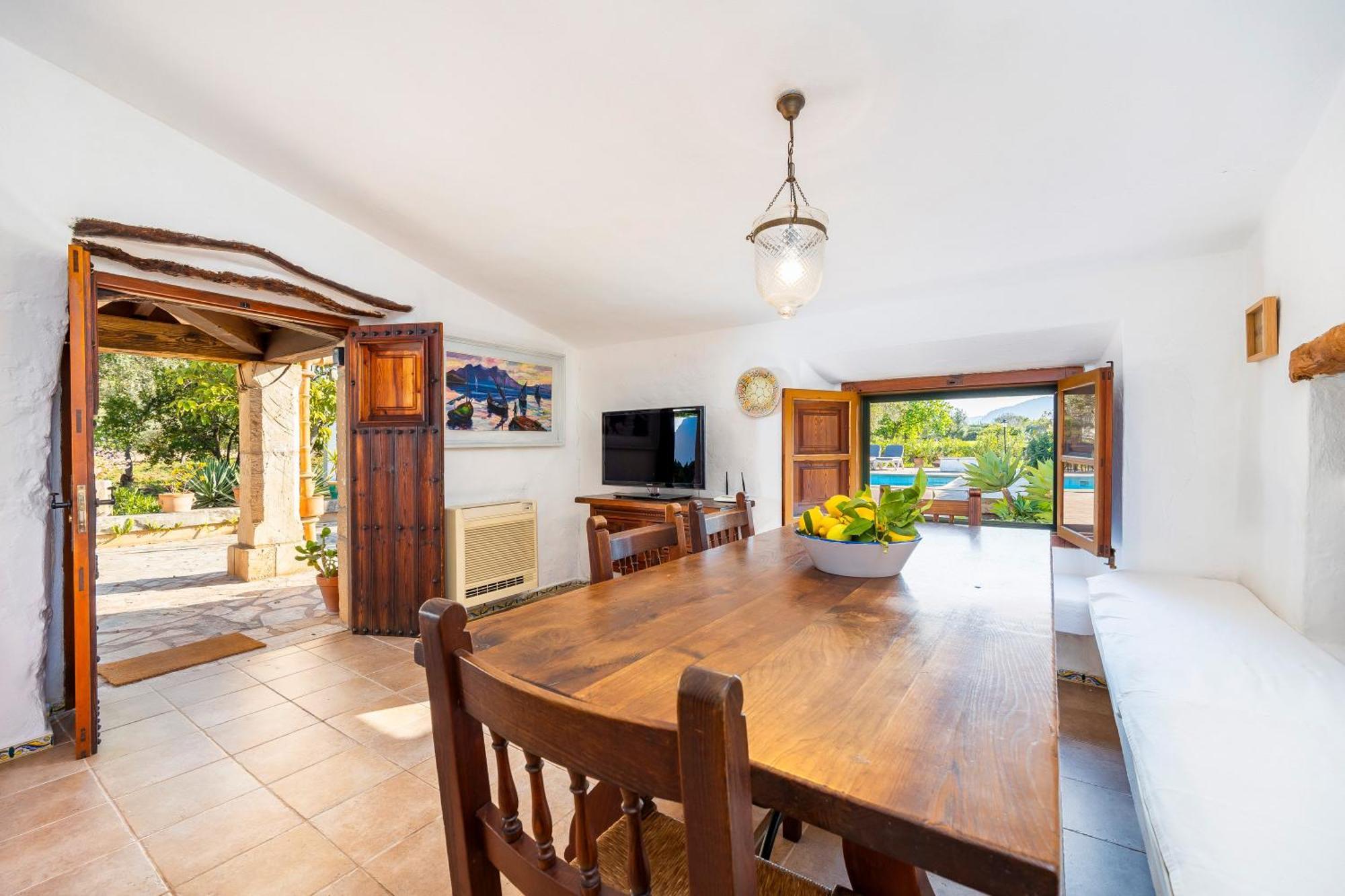 Tonet Villa *