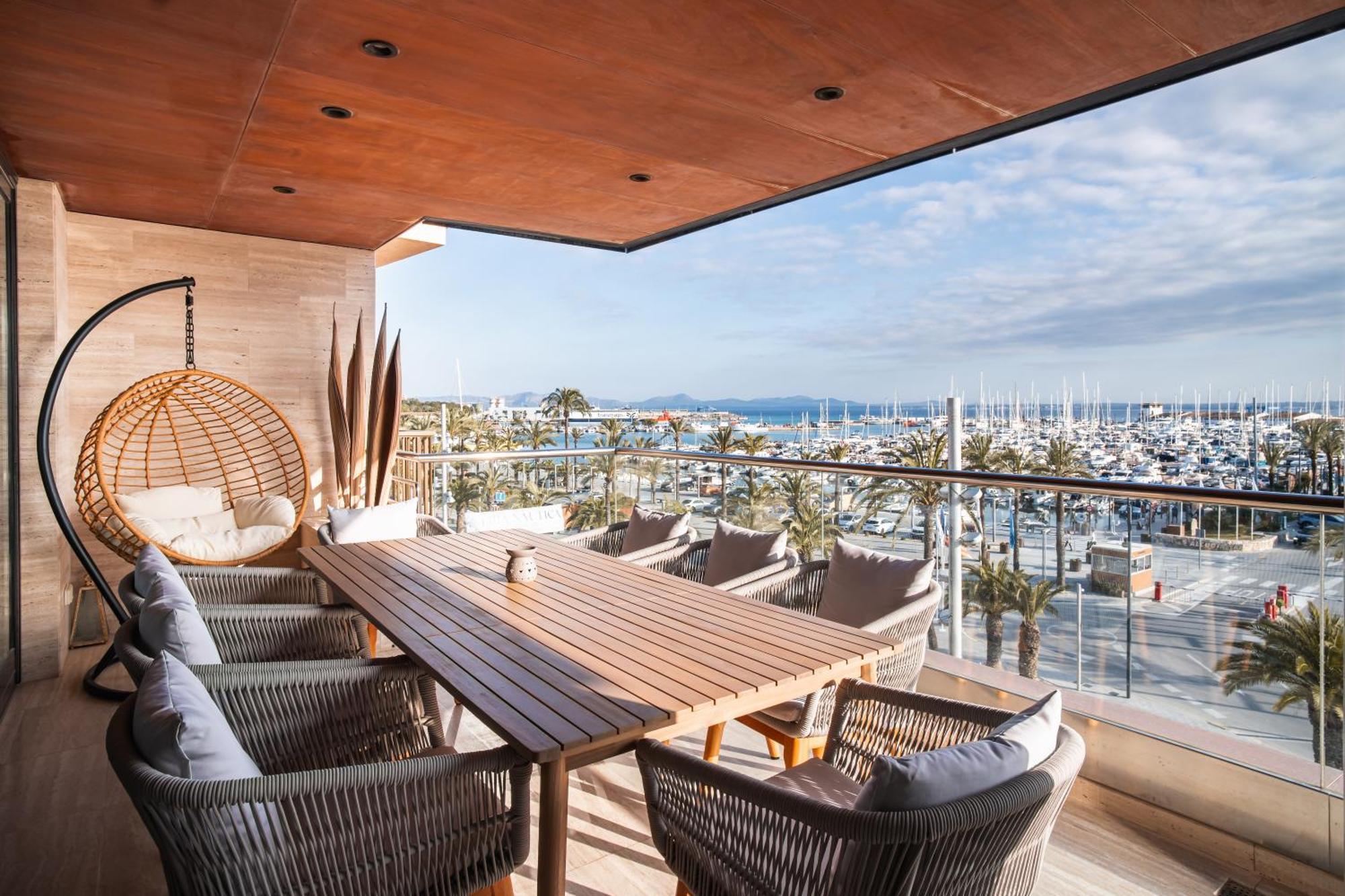 Apartment Luxury Sea View In Puerto De Alcudia (Mallorca)