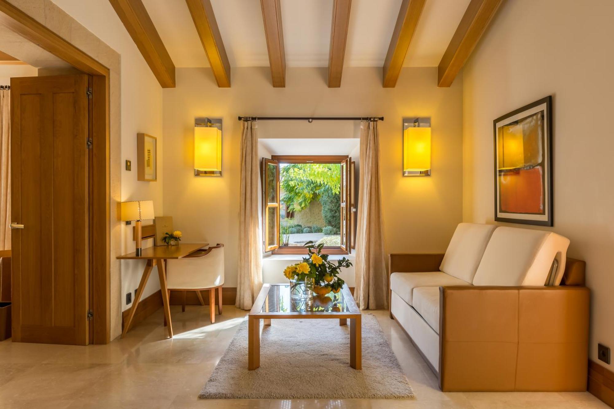 Hotel Castell Son Claret - The Leading Of The World Es Capdellà