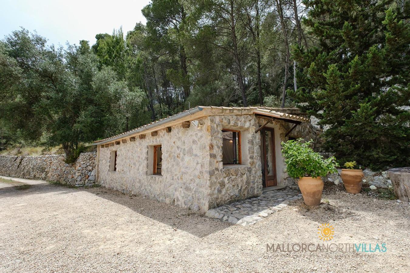 Ros Villa