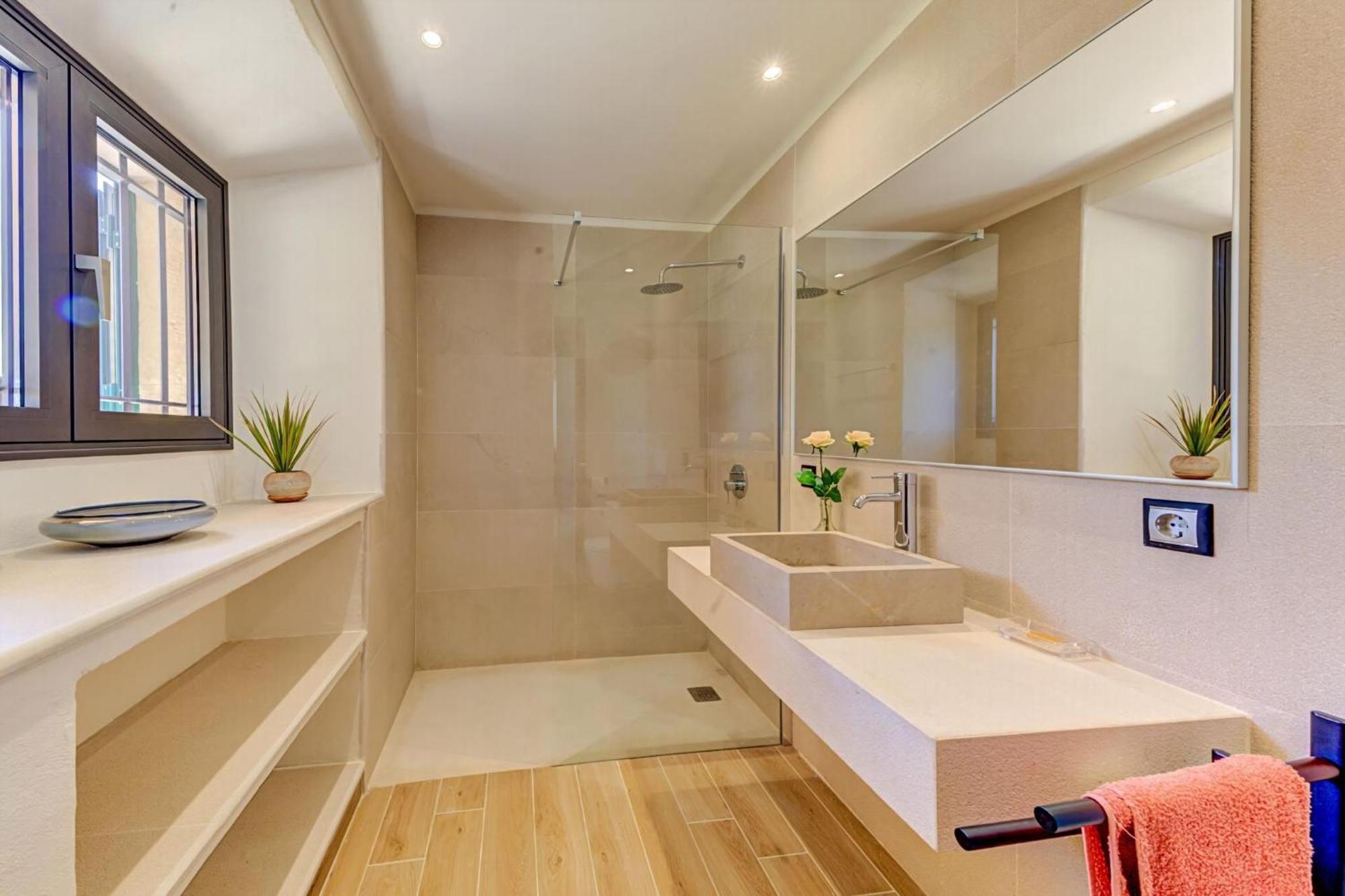 Villa Tranquil Plana Den Rull Set In The Beautiful Ternelles Valley Private Pool *