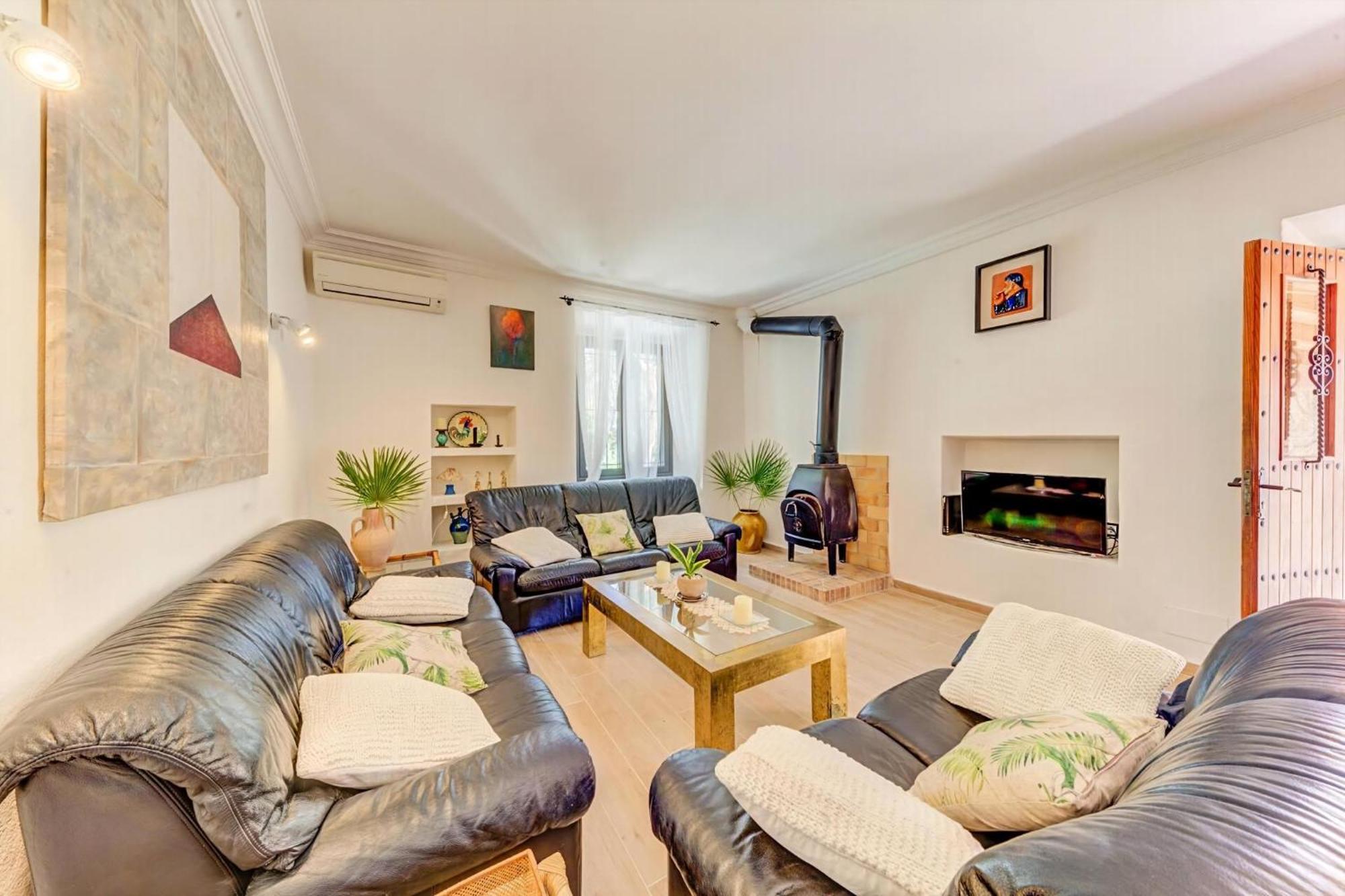 Tranquil Plana Den Rull Set In The Beautiful Ternelles Valley Private Pool Villa