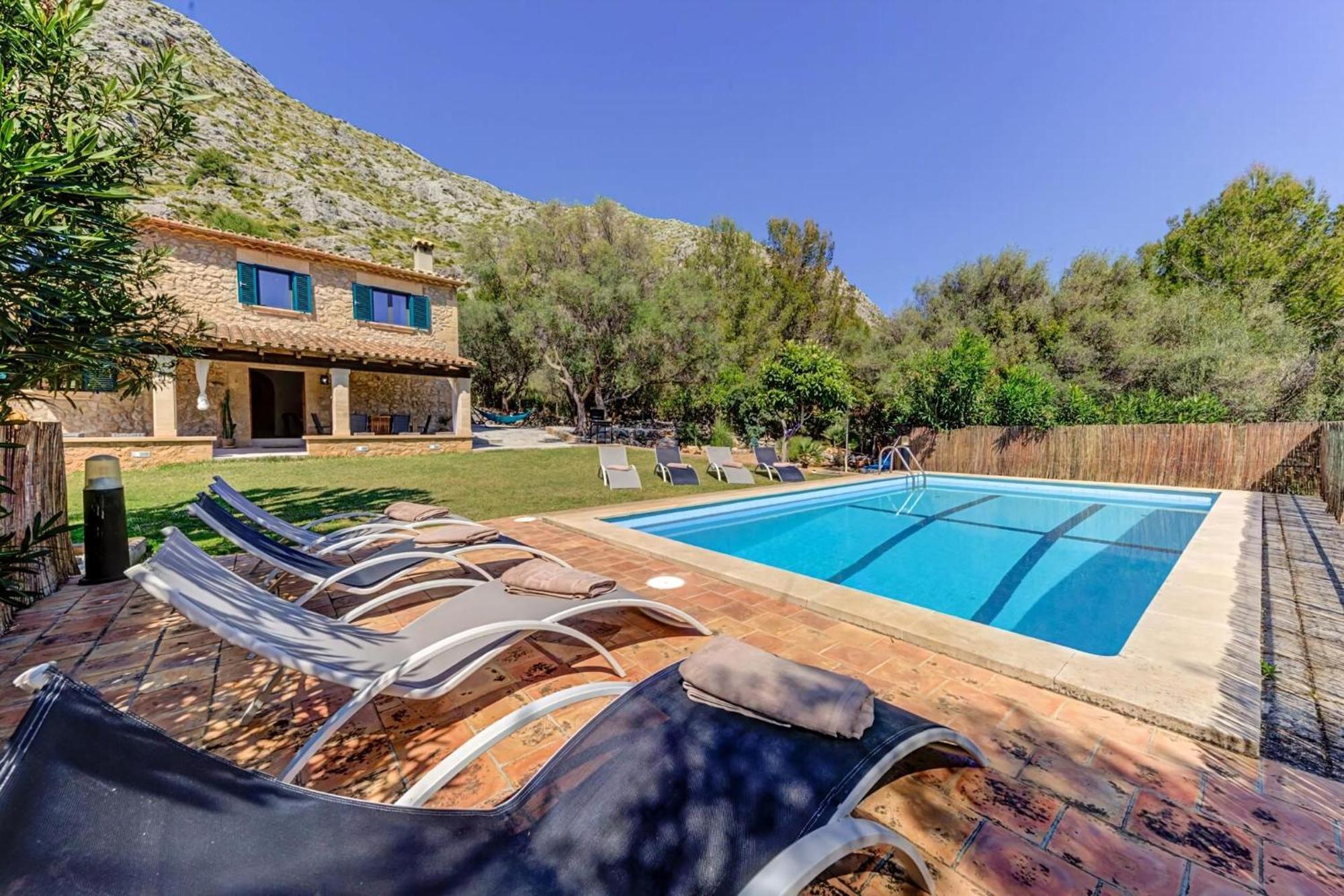 Villa Tranquil Plana Den Rull Set In The Beautiful Ternelles Valley Private Pool