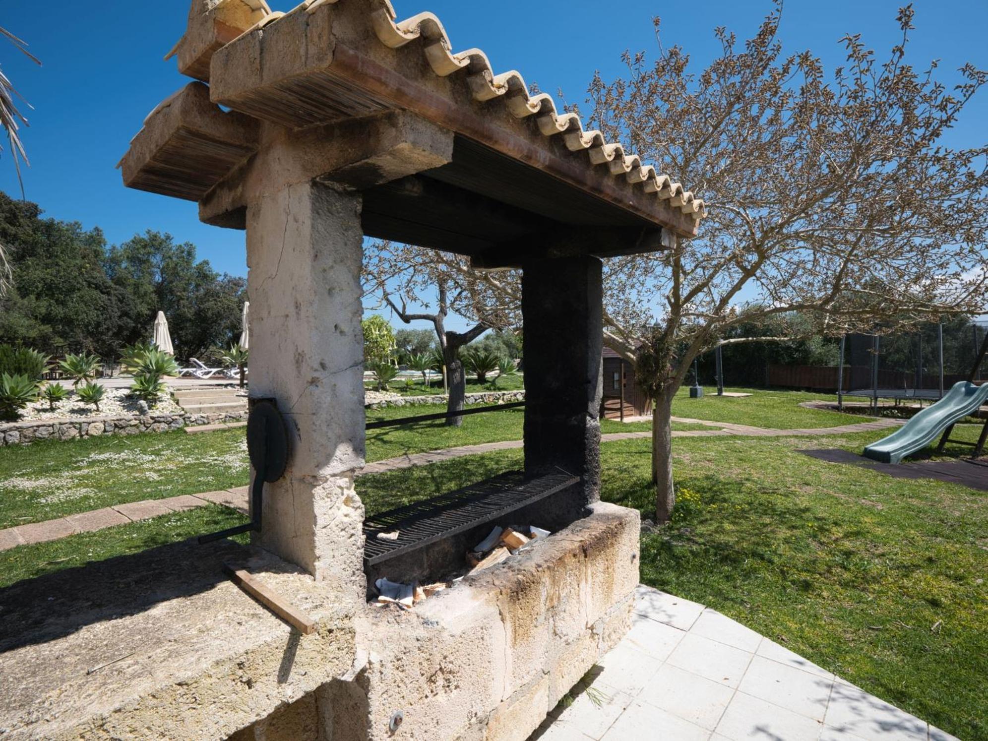 Villa Son Geronio 6 Pax *