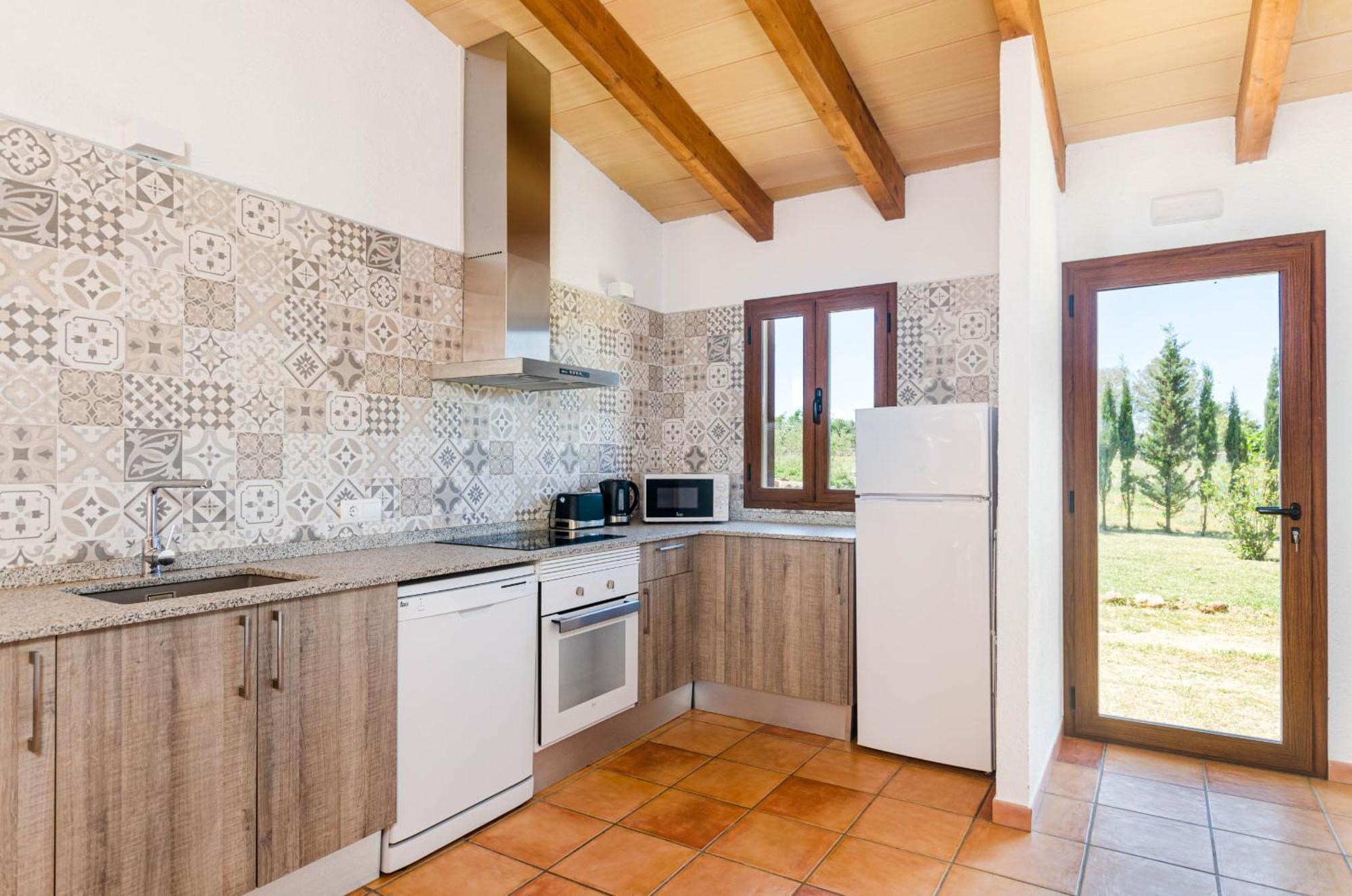 Yourhouse Porreti La Figuera * Lloret de Vistalegre