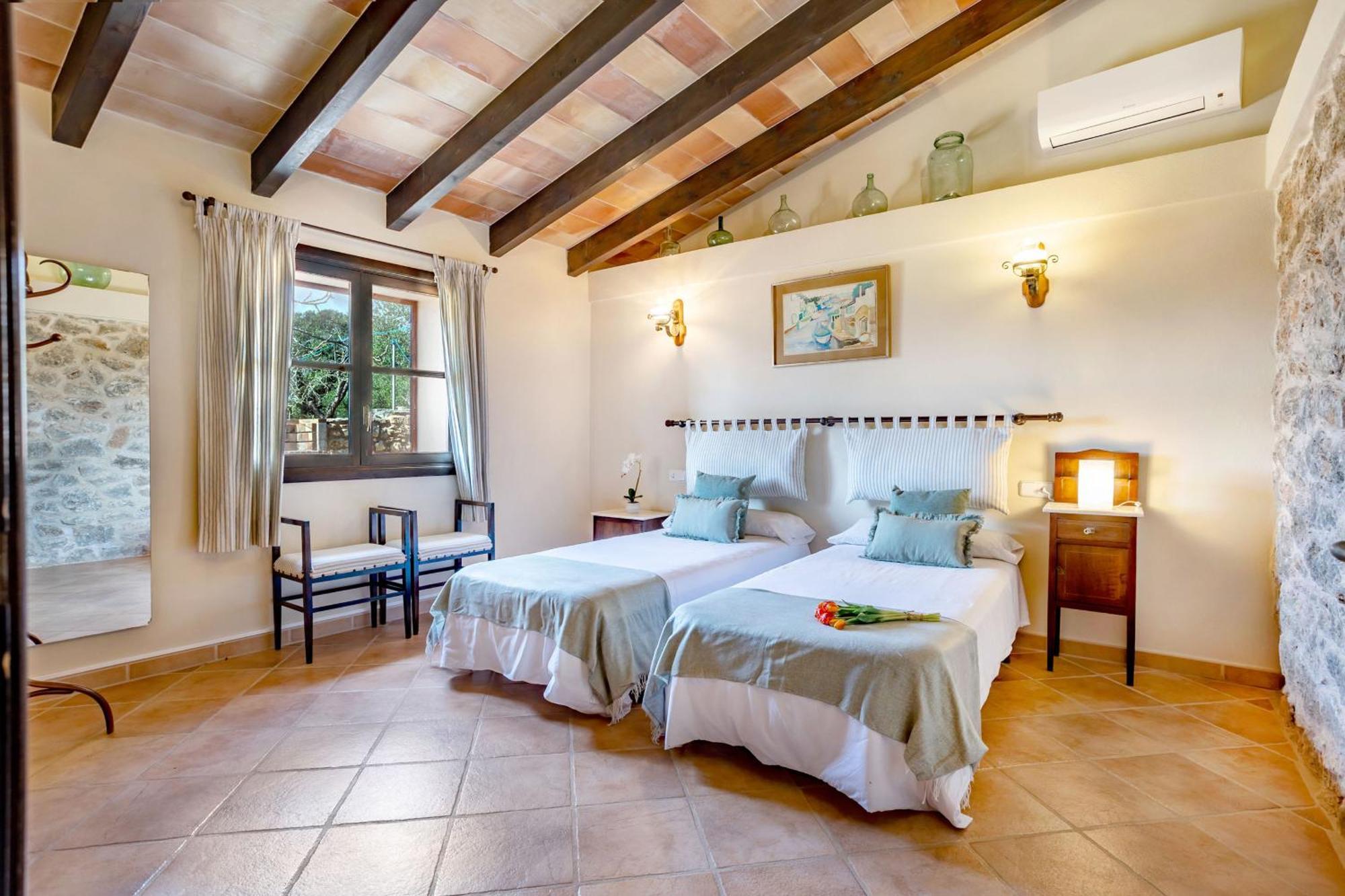 Sa Bassa Llova By Dracmallorca Casa rural